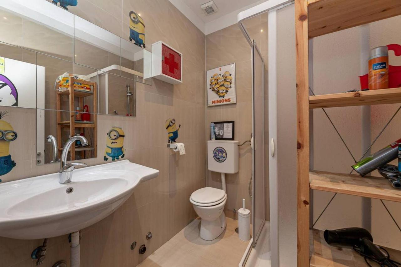 Quadruple Room Private External Bathroom