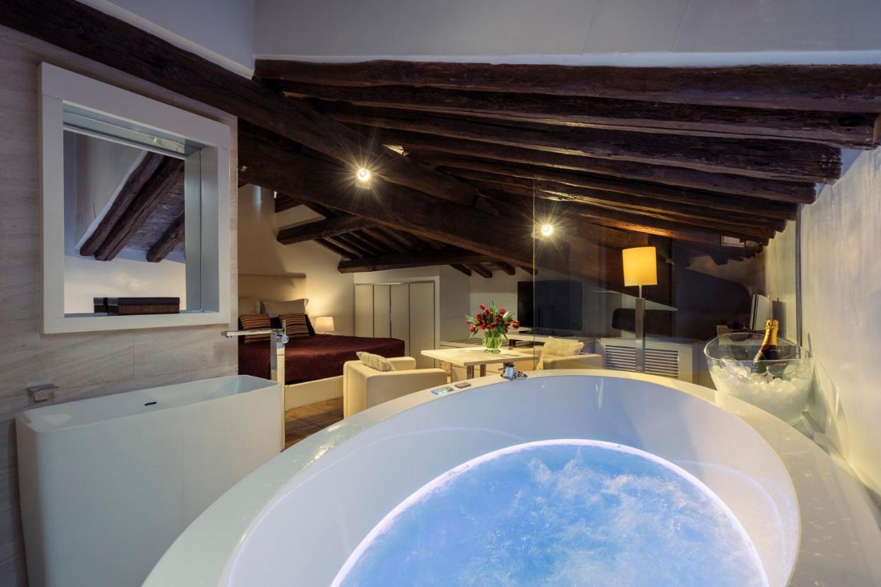 Exclusive Suite with Spa Bath