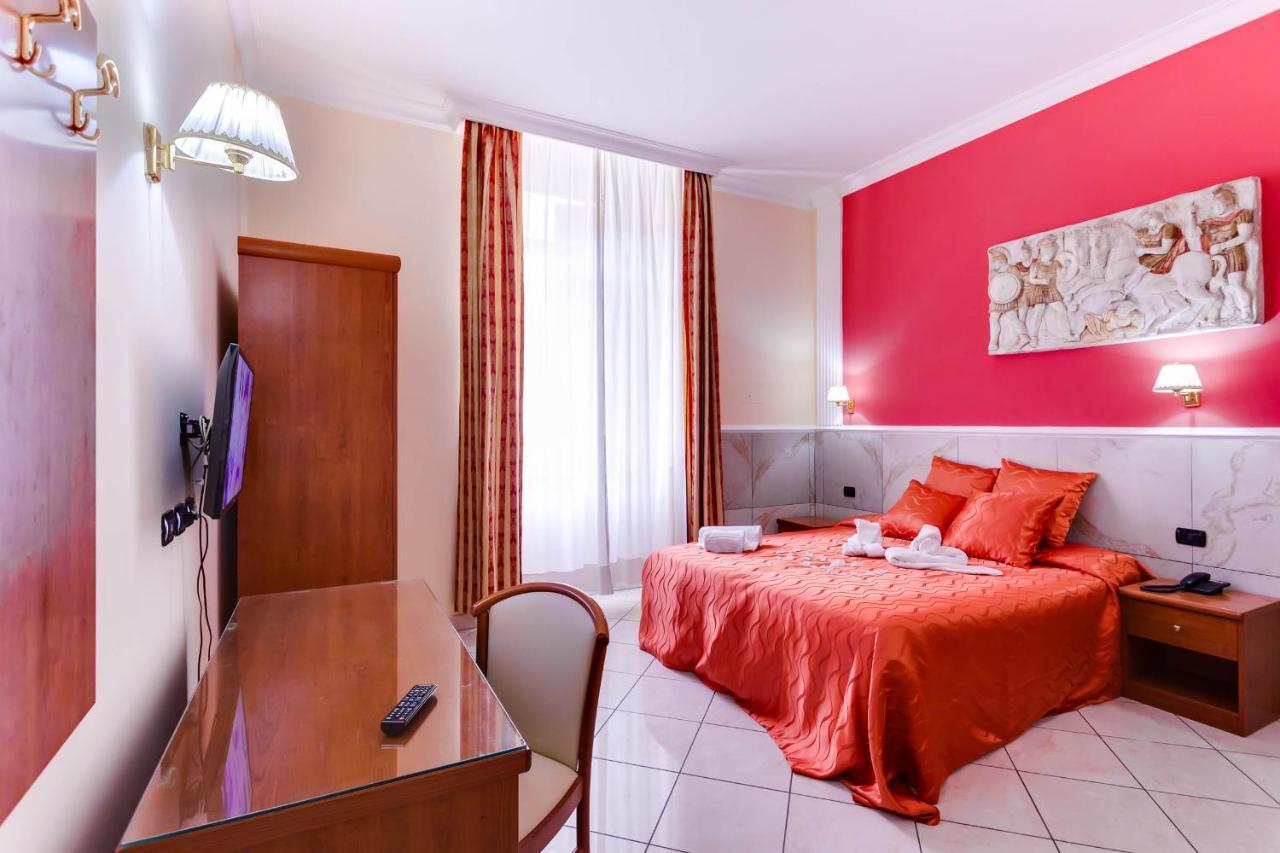 Comfort Triple Room