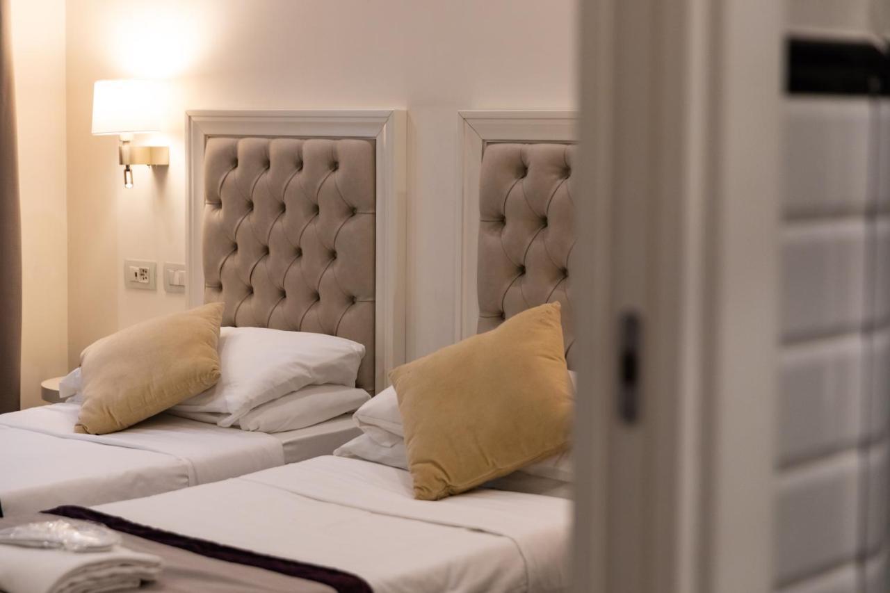 Double or Twin Room Terrace