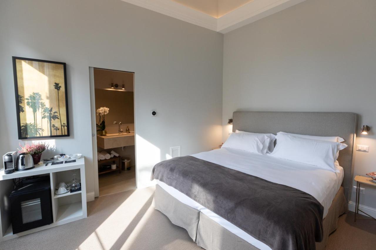 Deluxe Double or Twin Room City View