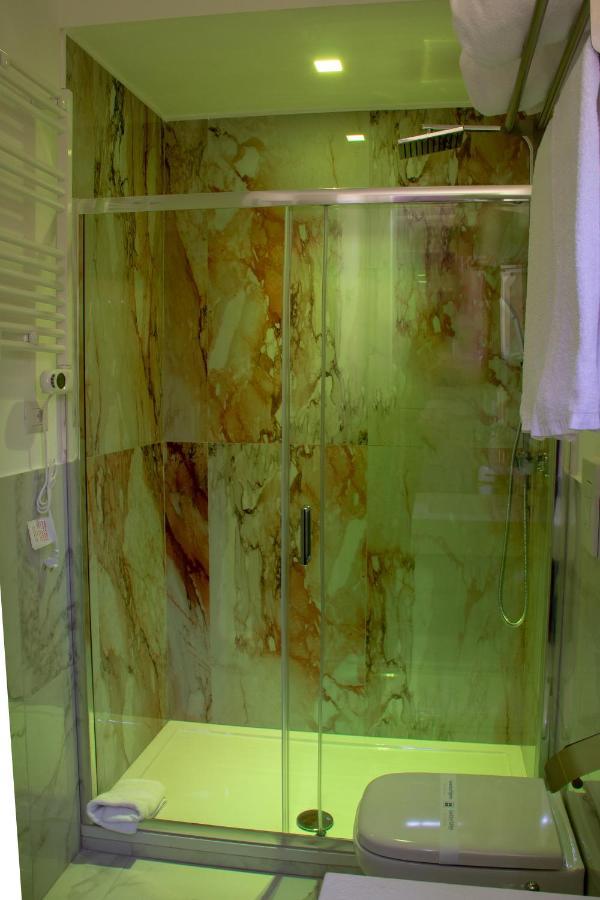 Deluxe Triple Room,1175976397:JPEG