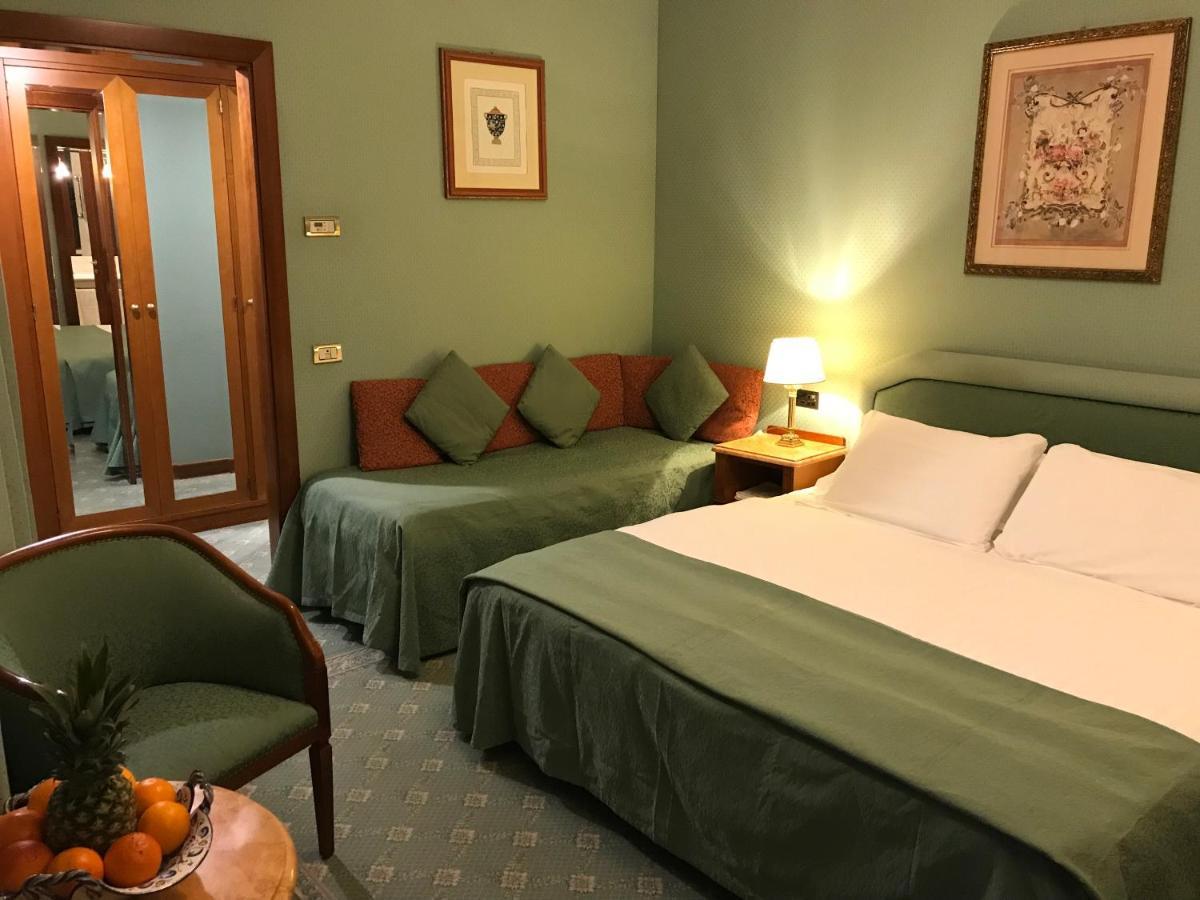 Triple Room,1707989358:JPEG