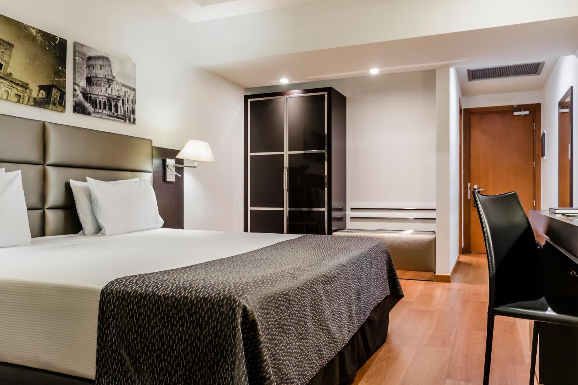 Double or Twin Room Terrace