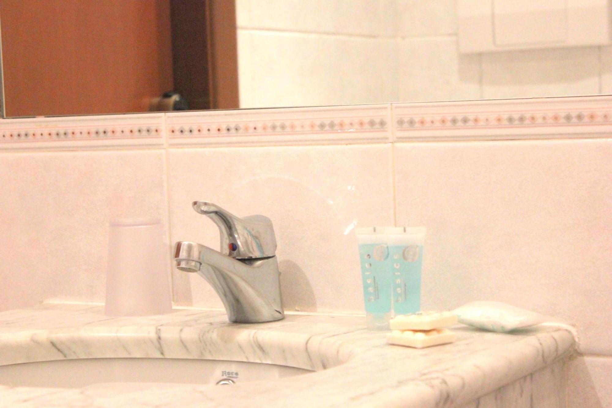 Triple Room,1209599134:JPEG