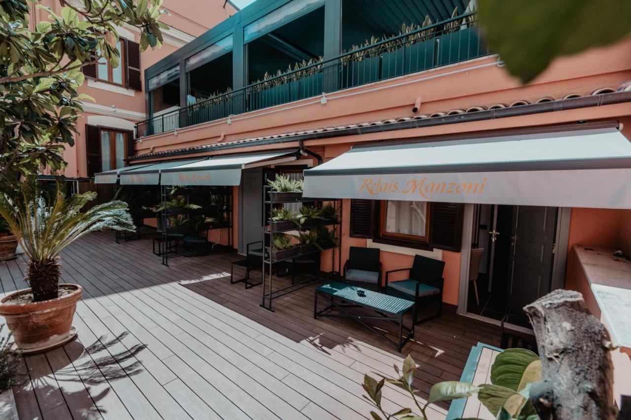Single Room Terrace