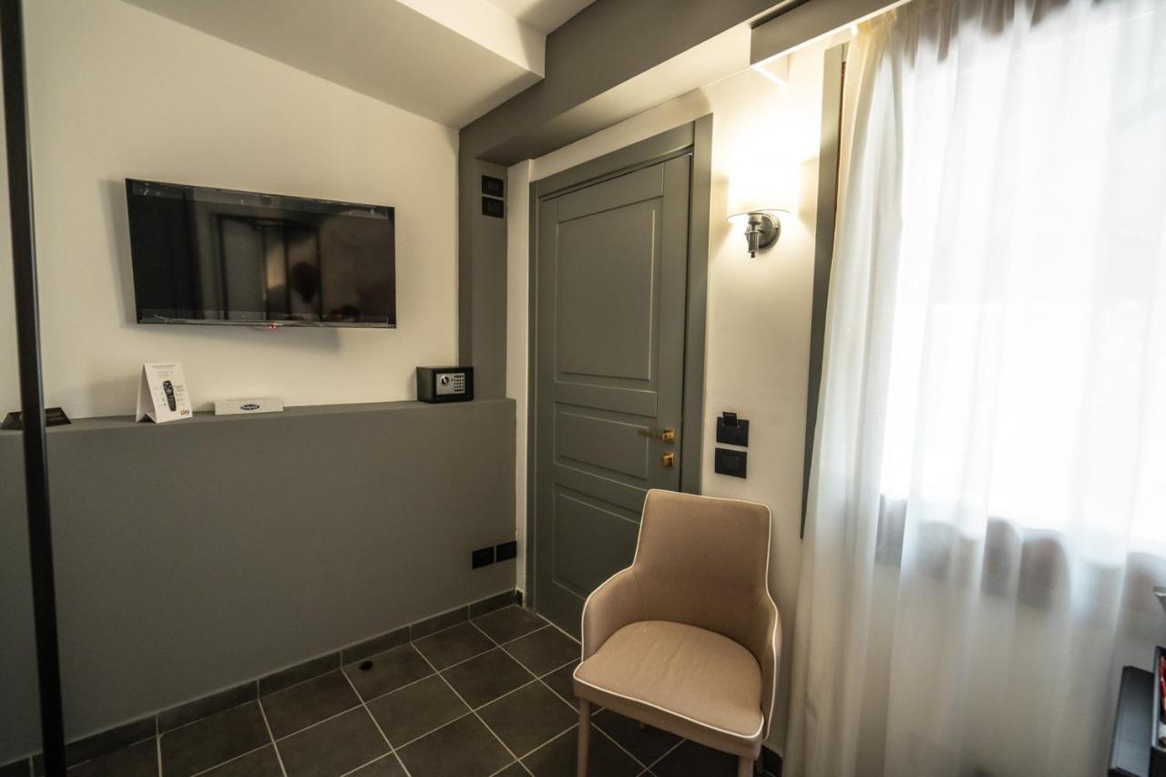 Single Room Terrace