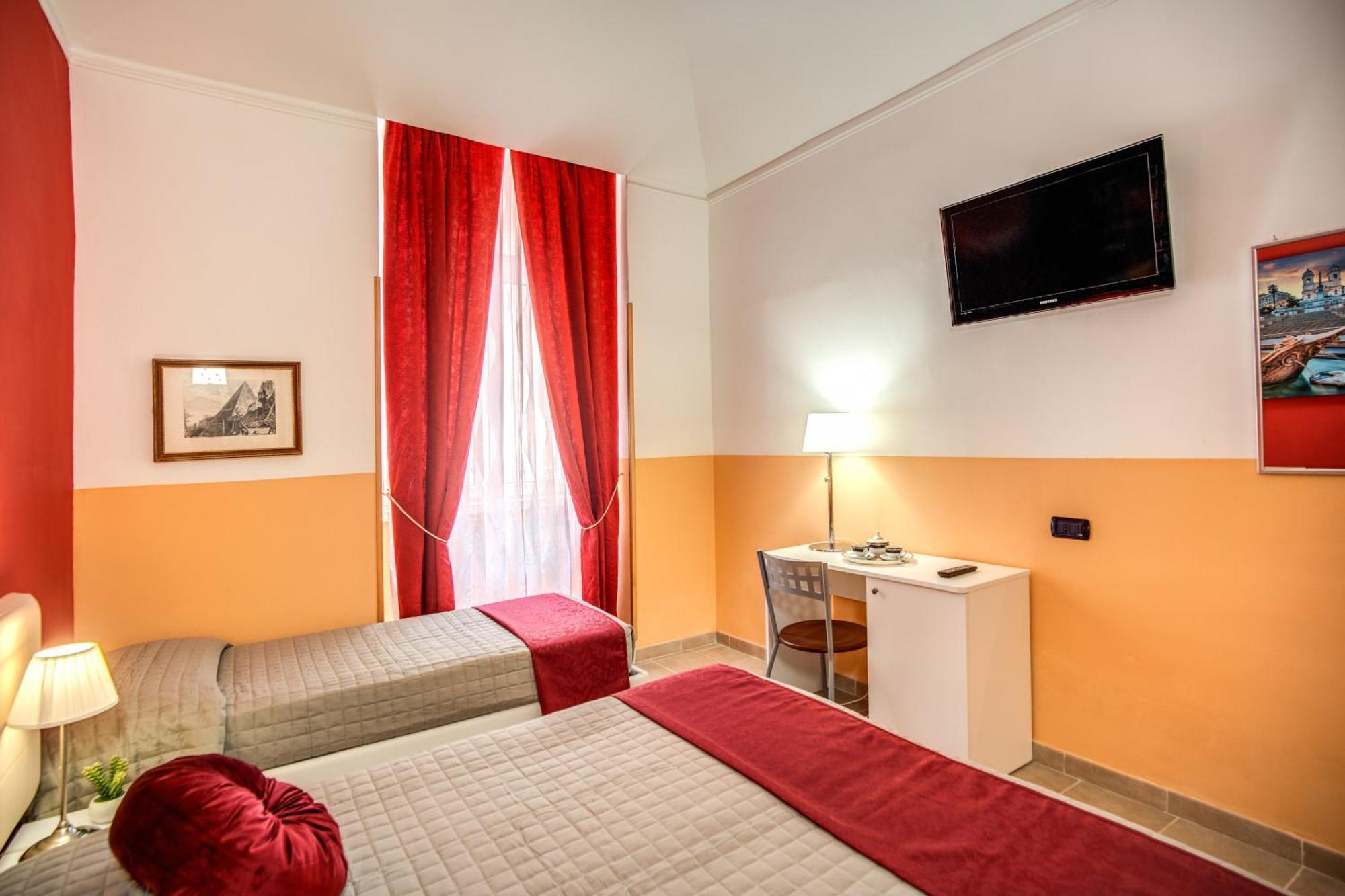 Classic Triple Room