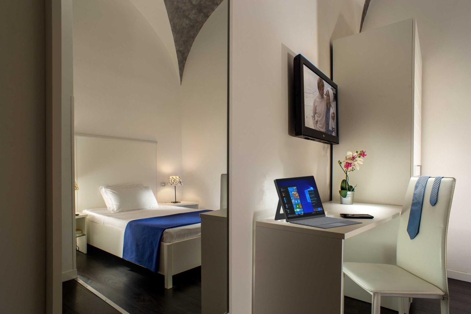 Small Double Room
