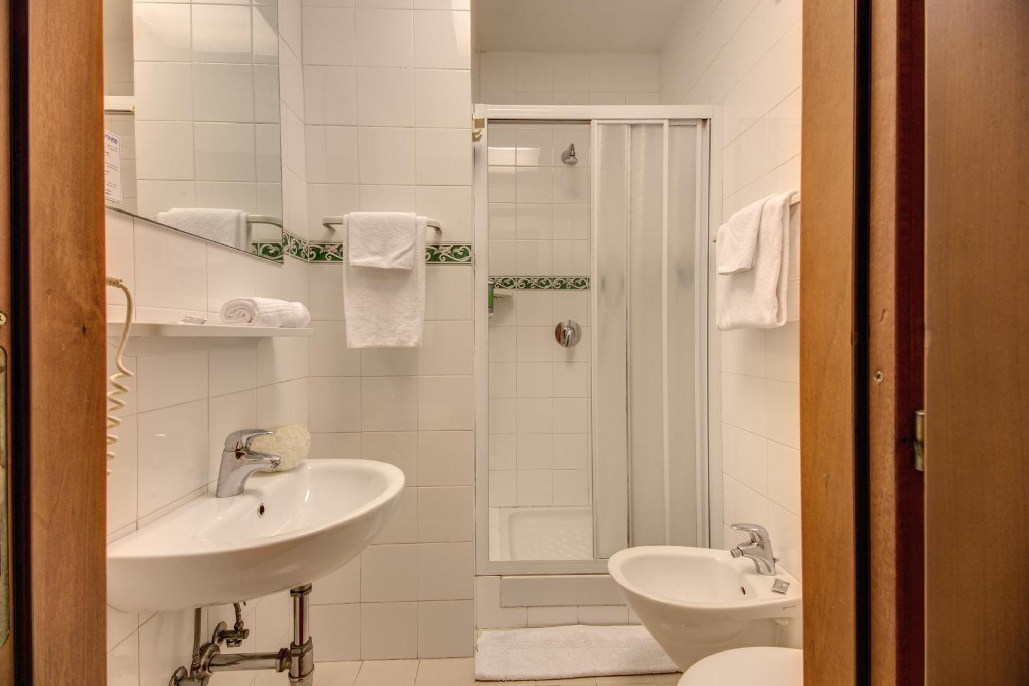 Economy Single Room