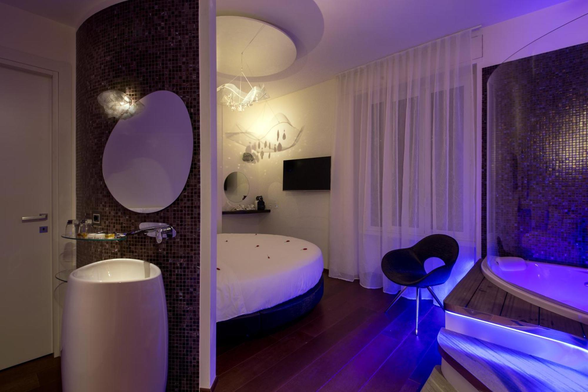Deluxe Superior Double Room