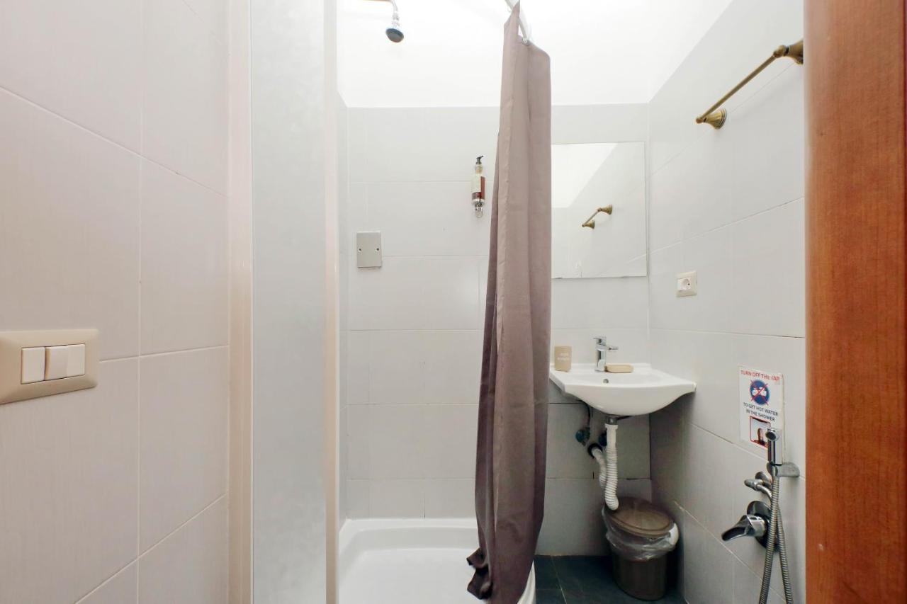 Single Room,1413879242:JPEG