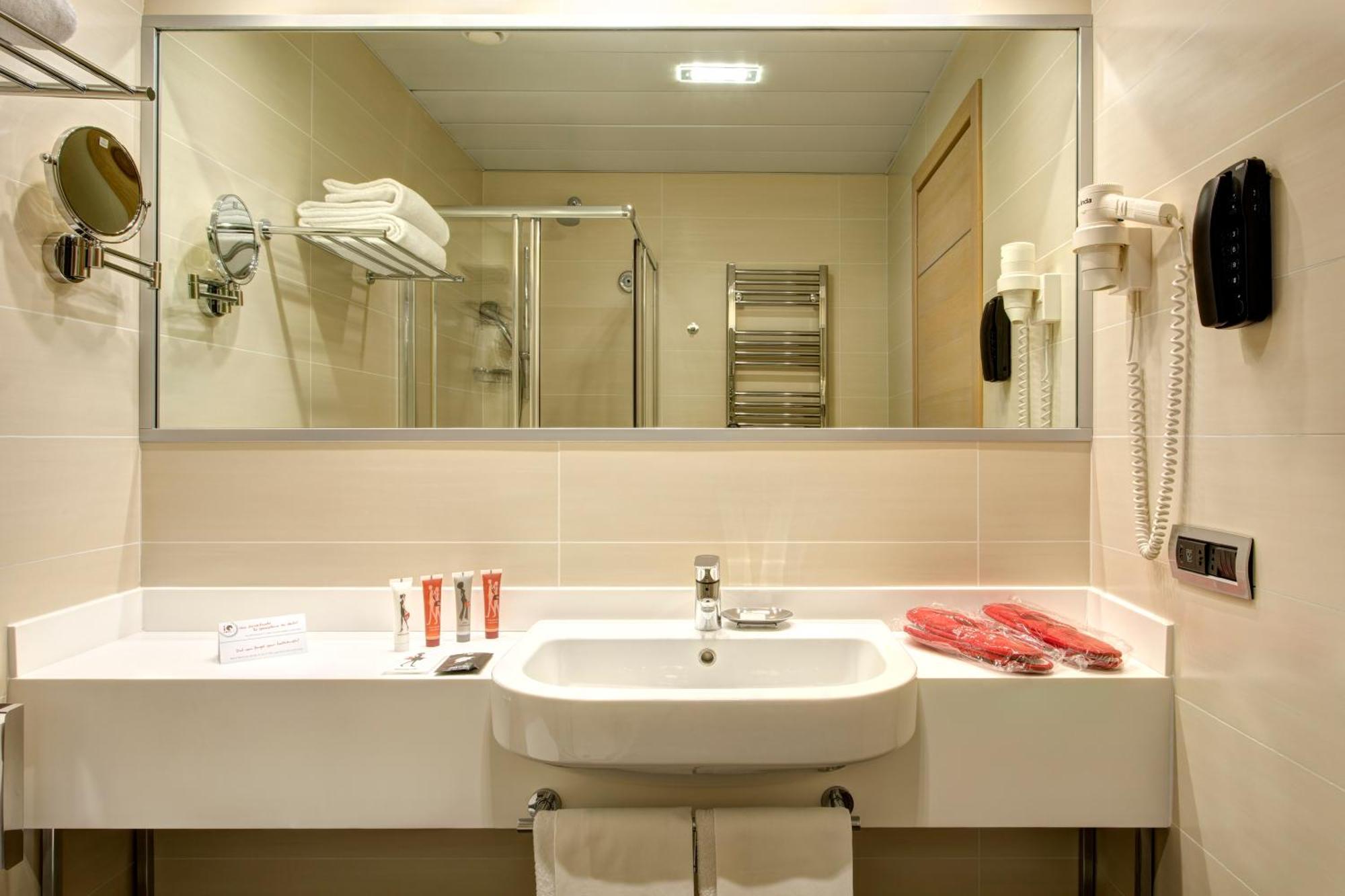 Small Double Room