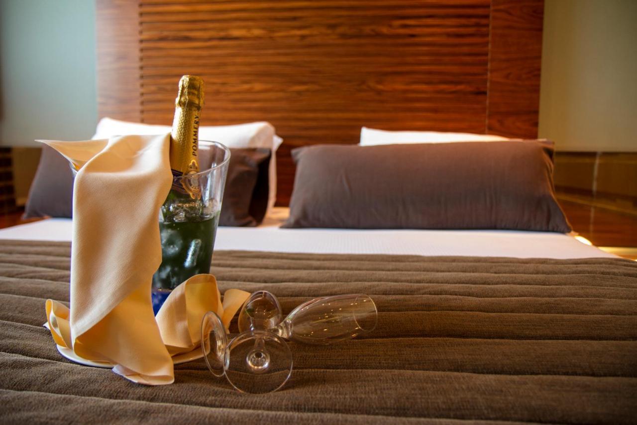 King Suite with Spa Bath