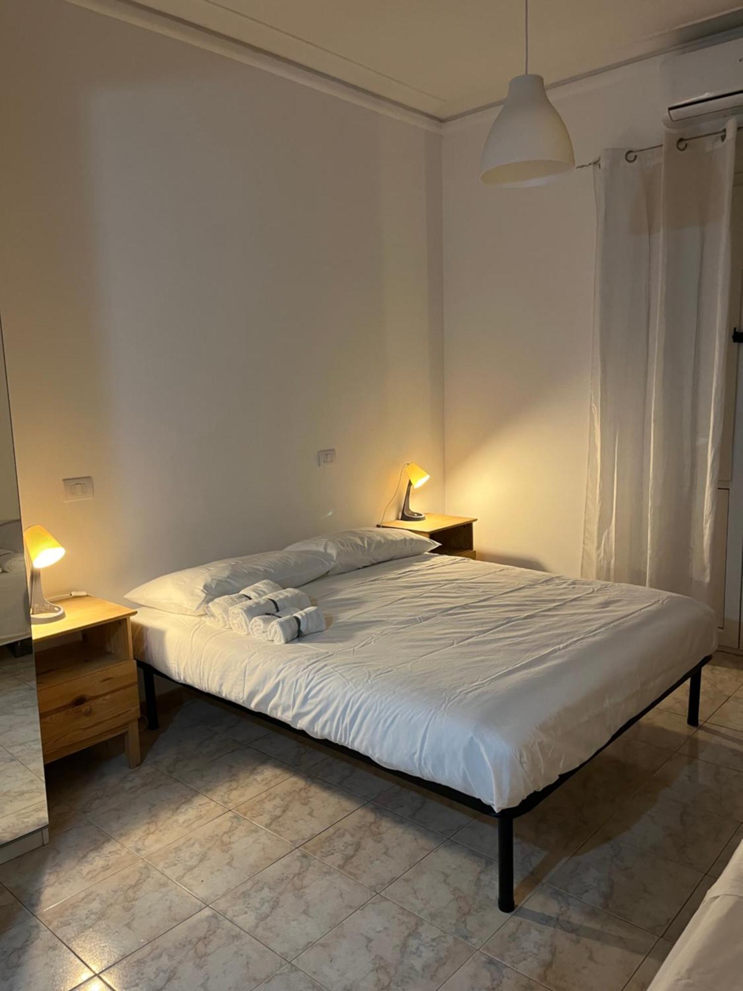 Twin Room Private Bathroom