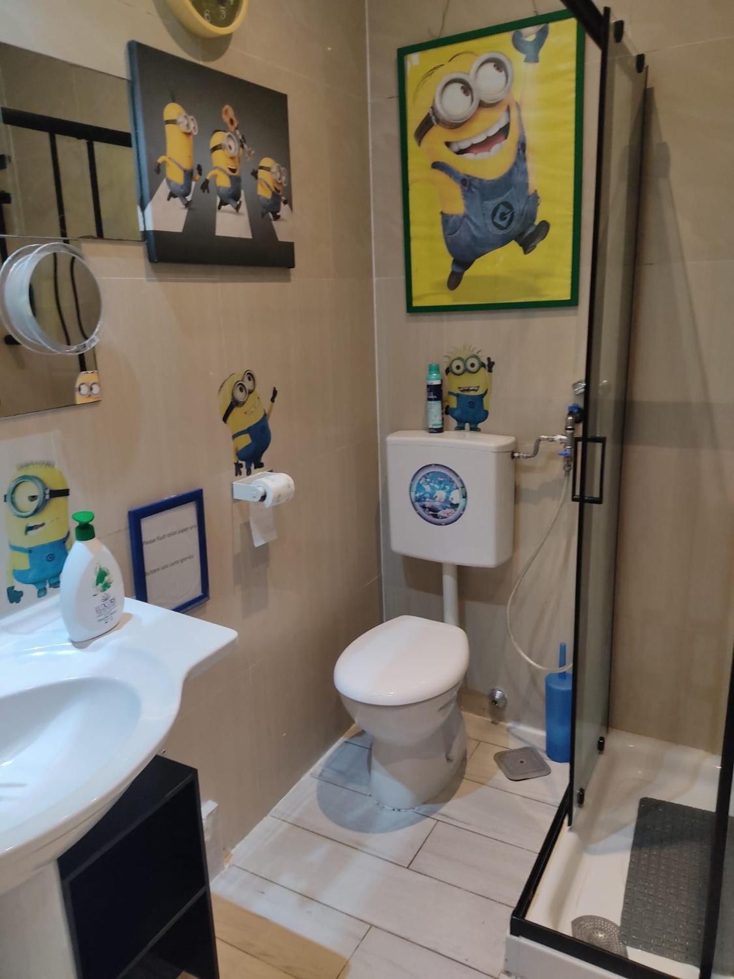 Double or Twin Room Private External Bathroom