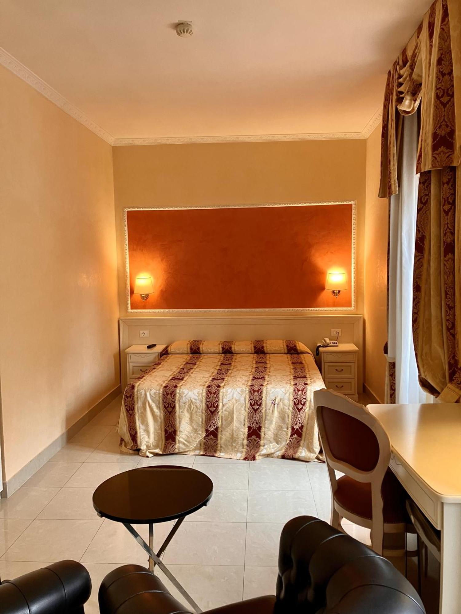 Deluxe Double Room Balcony