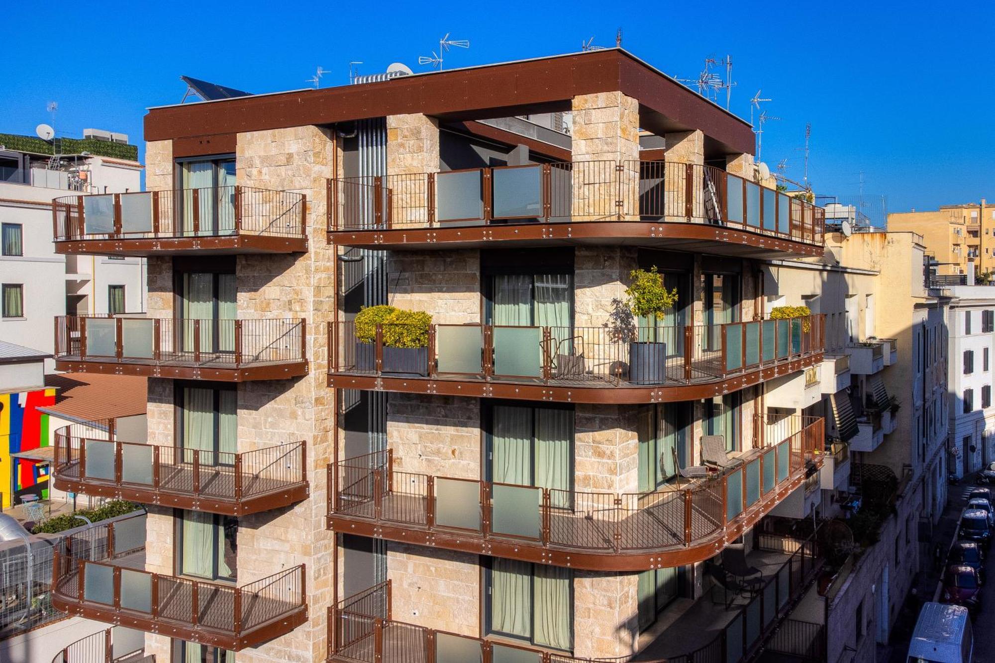 Deluxe Apartment Annex