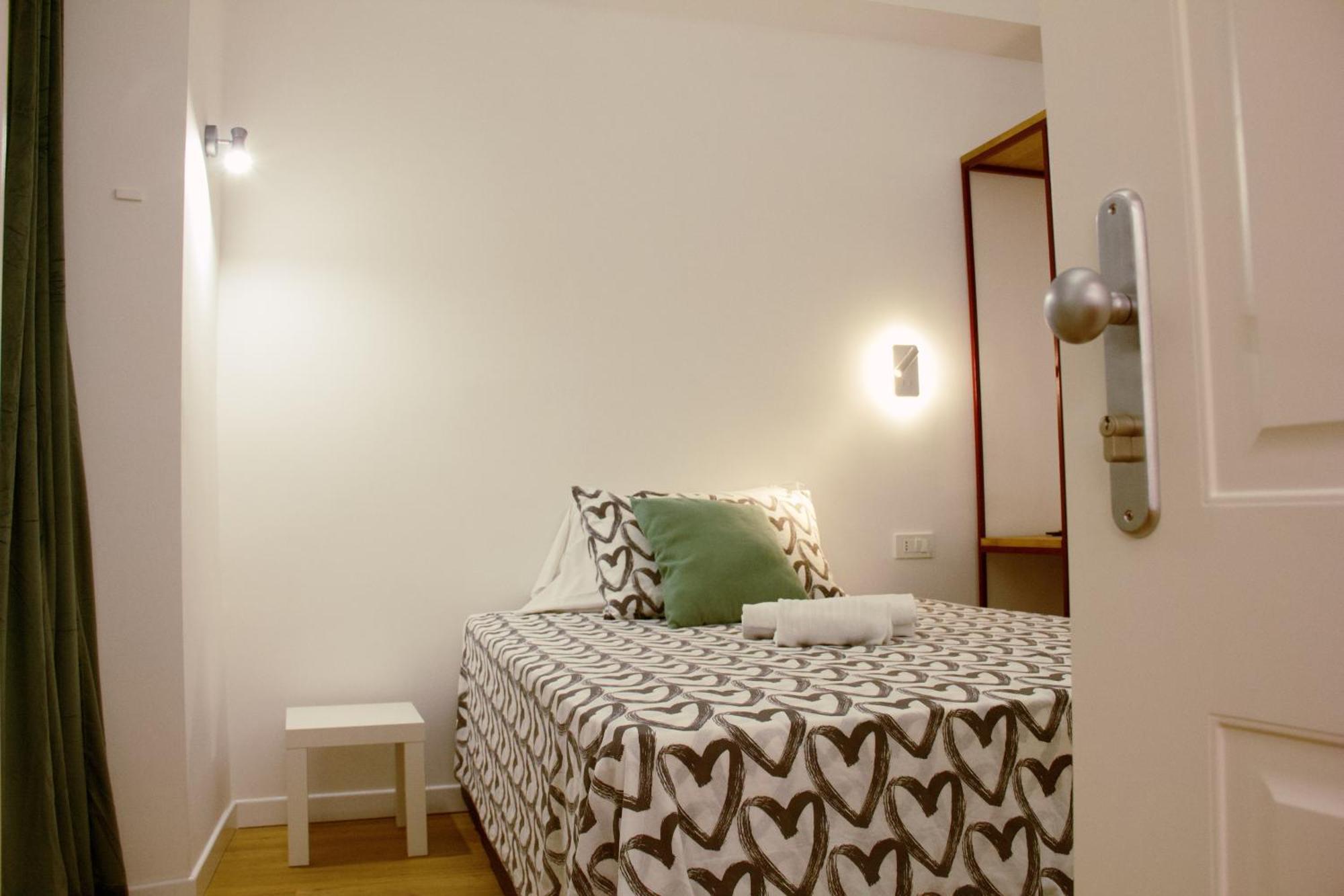Deluxe Single Room Annex Building