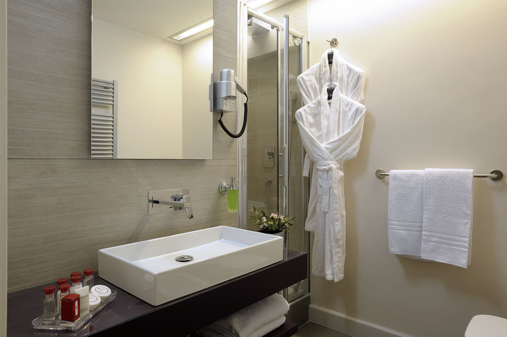 Suite (3 Adults)