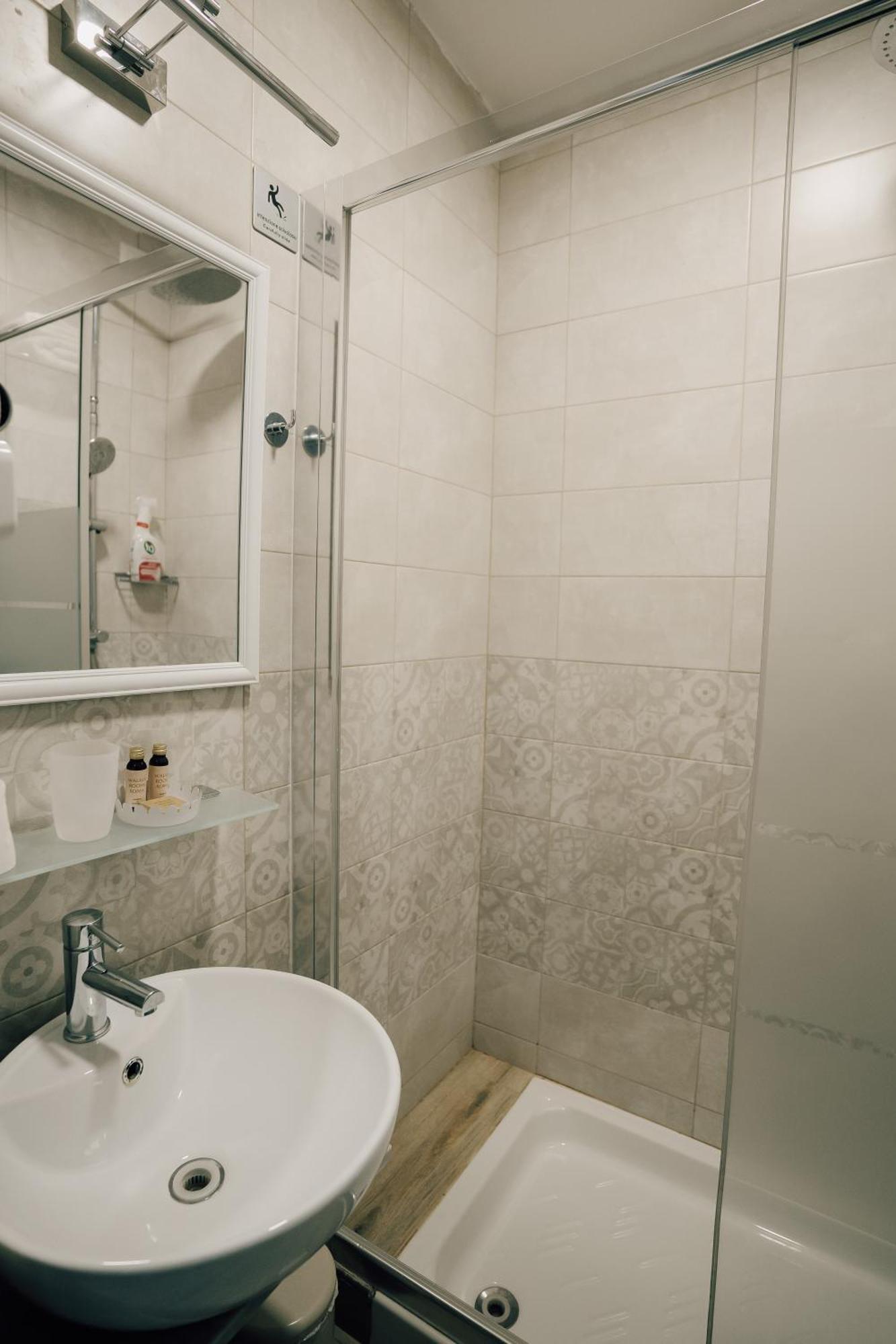 Single Room with Private Bathroom