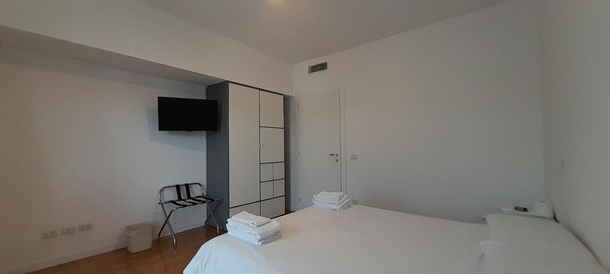 Double or Twin Room with Shared Bathroom