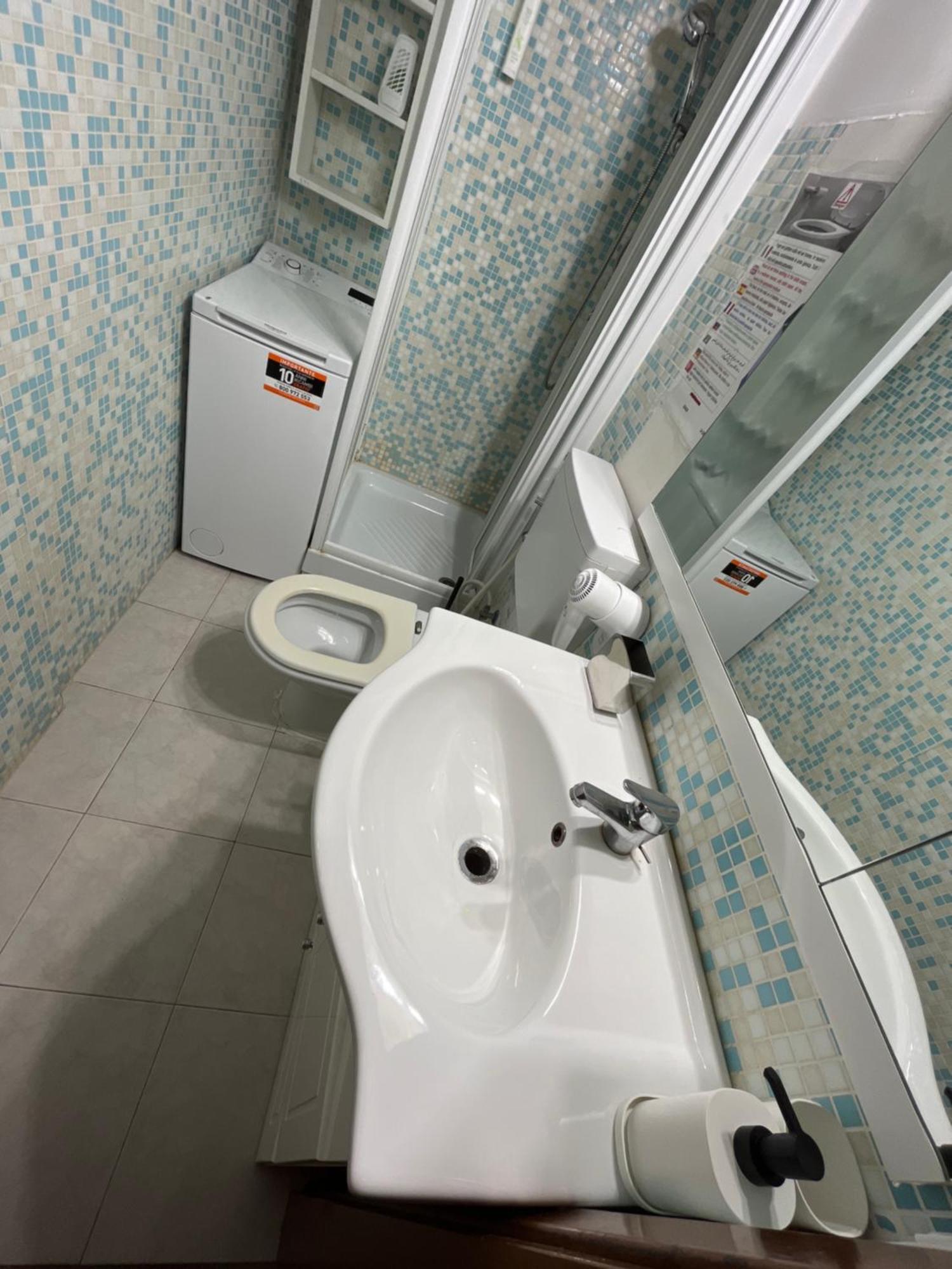 Quadruple Room Private External Bathroom