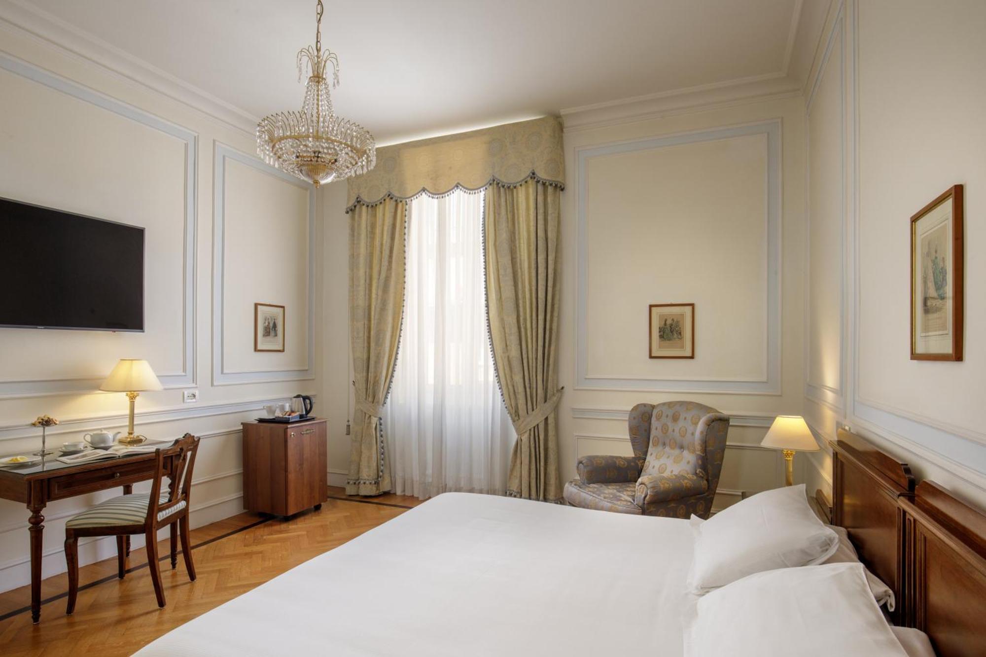Double or Twin Room Disability Access