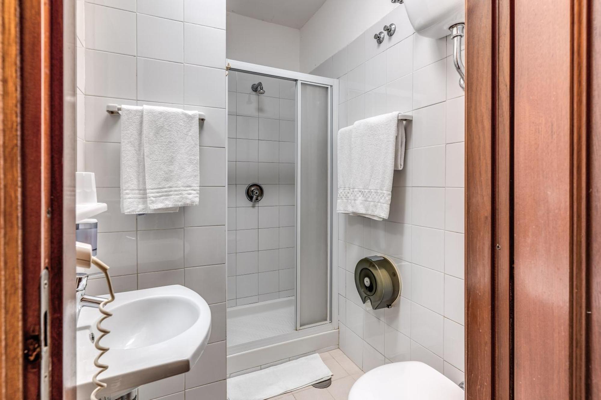 Economy Single Room