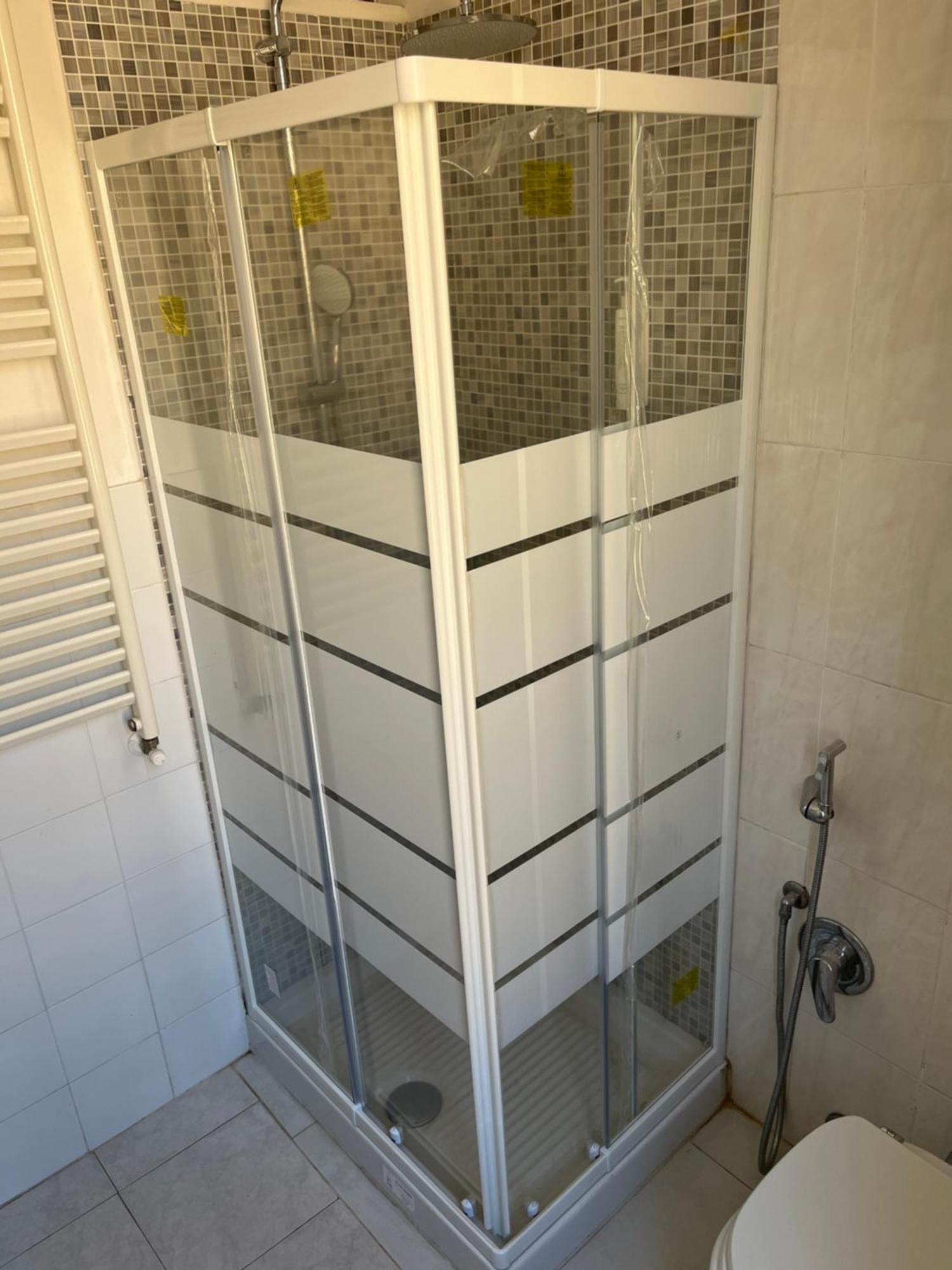 Quadruple Room Private Bathroom