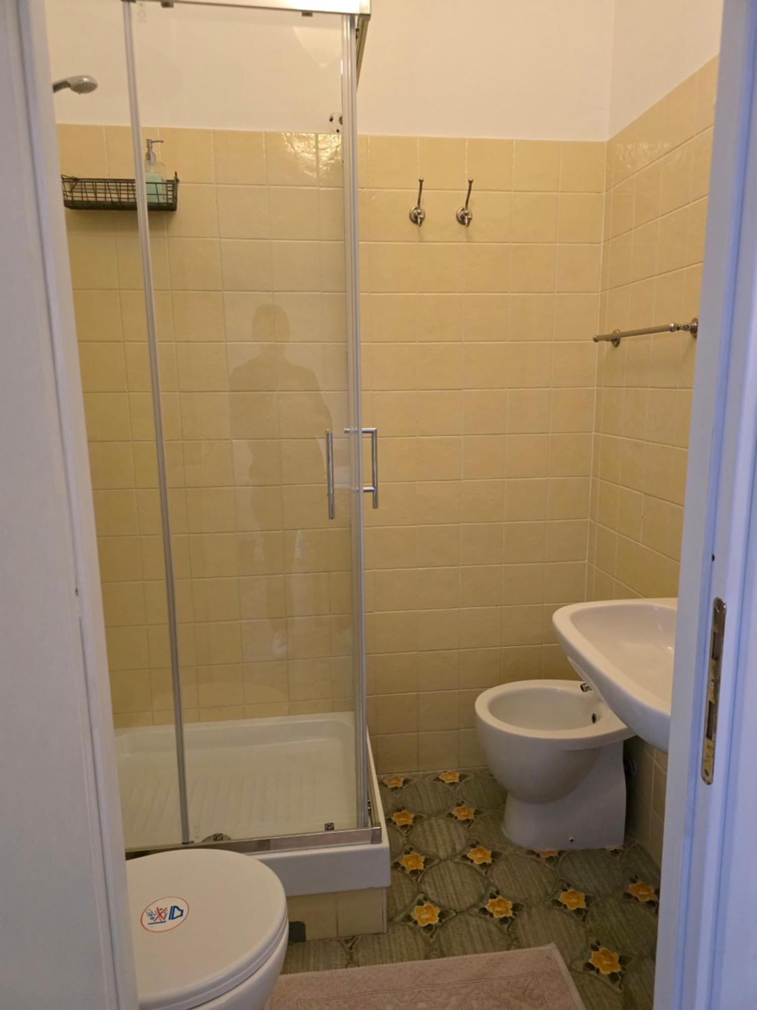 Double Room Private Bathroom