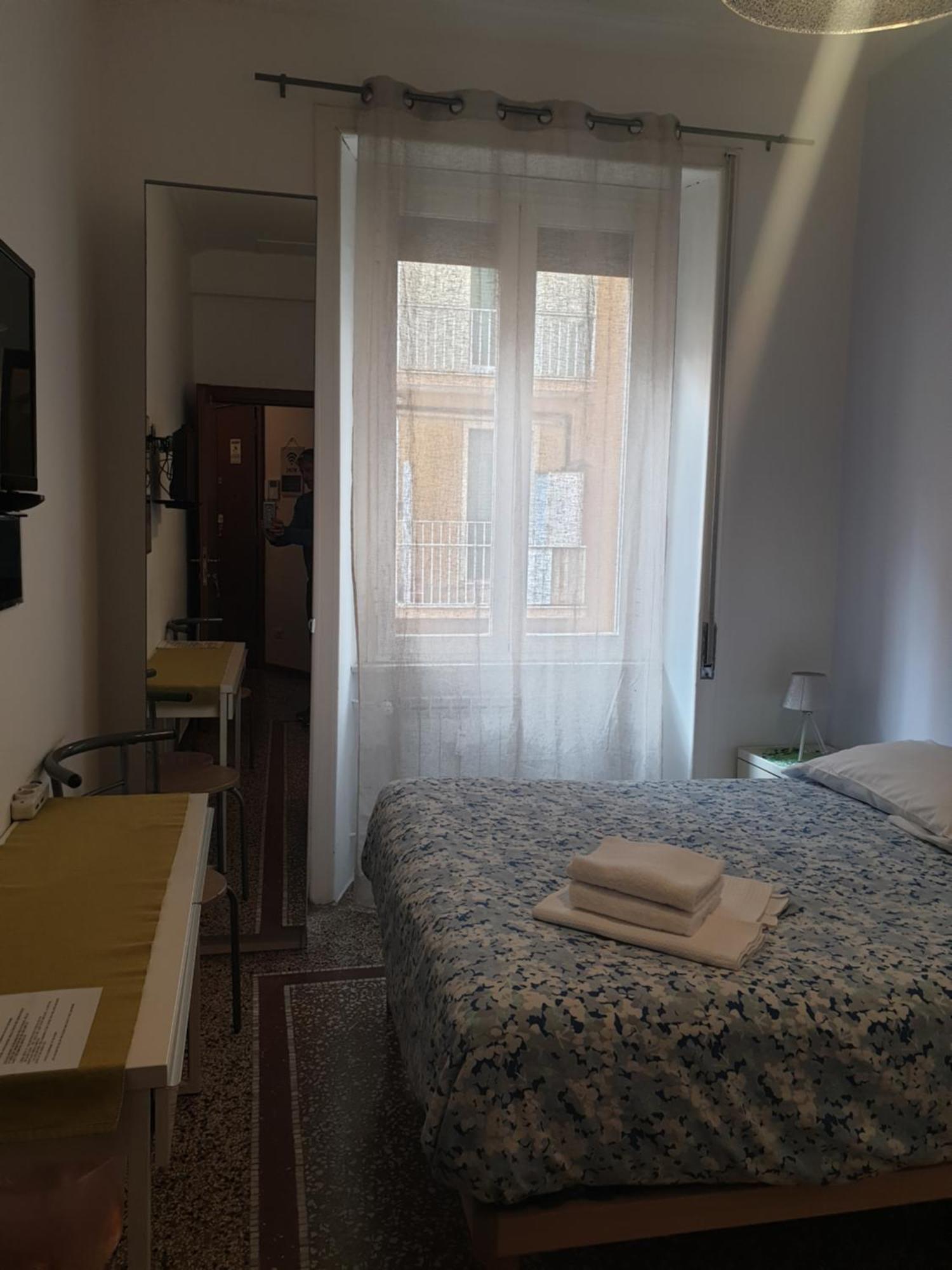 Single Room Bathroom
