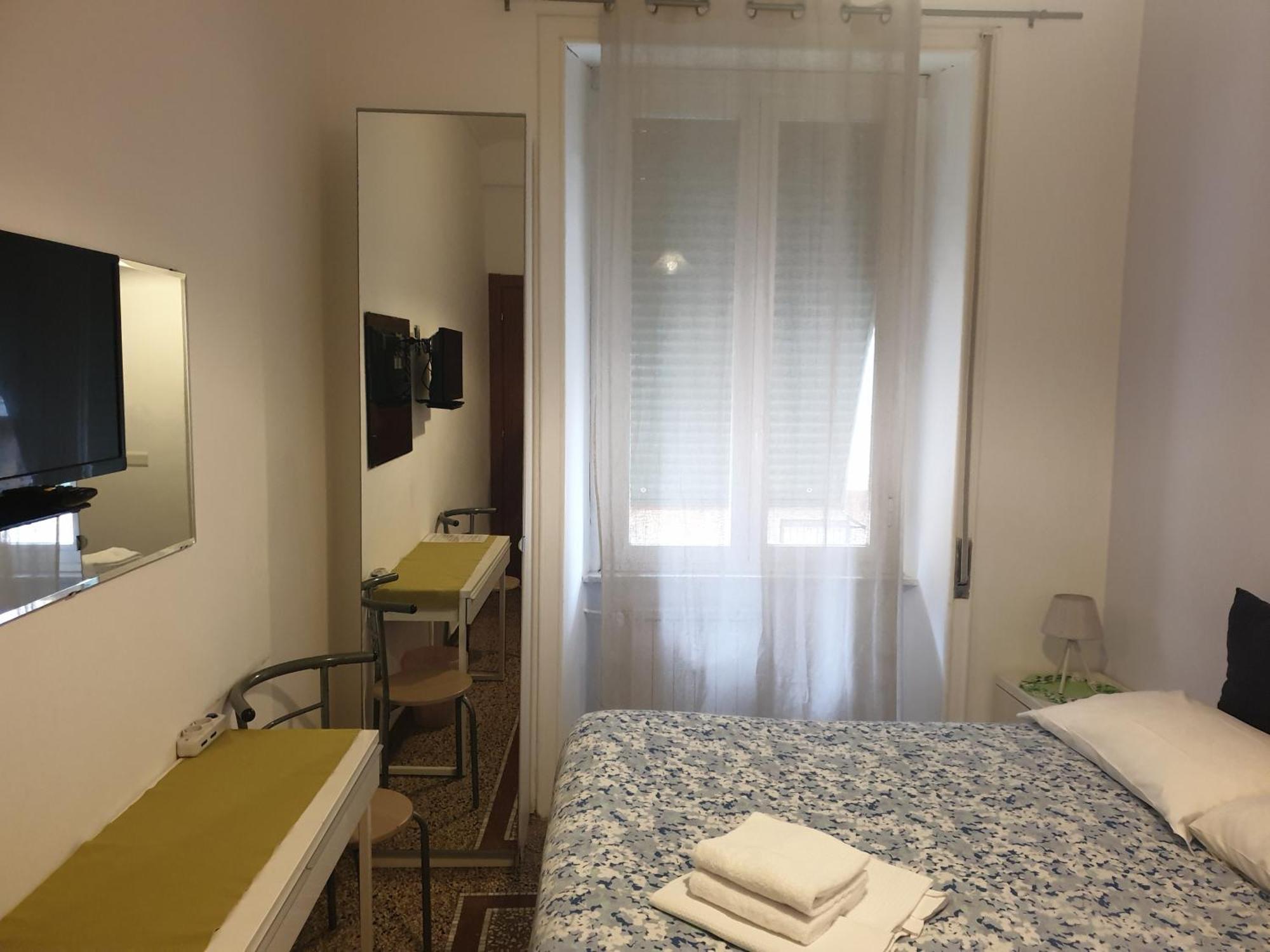 Single Room Bathroom