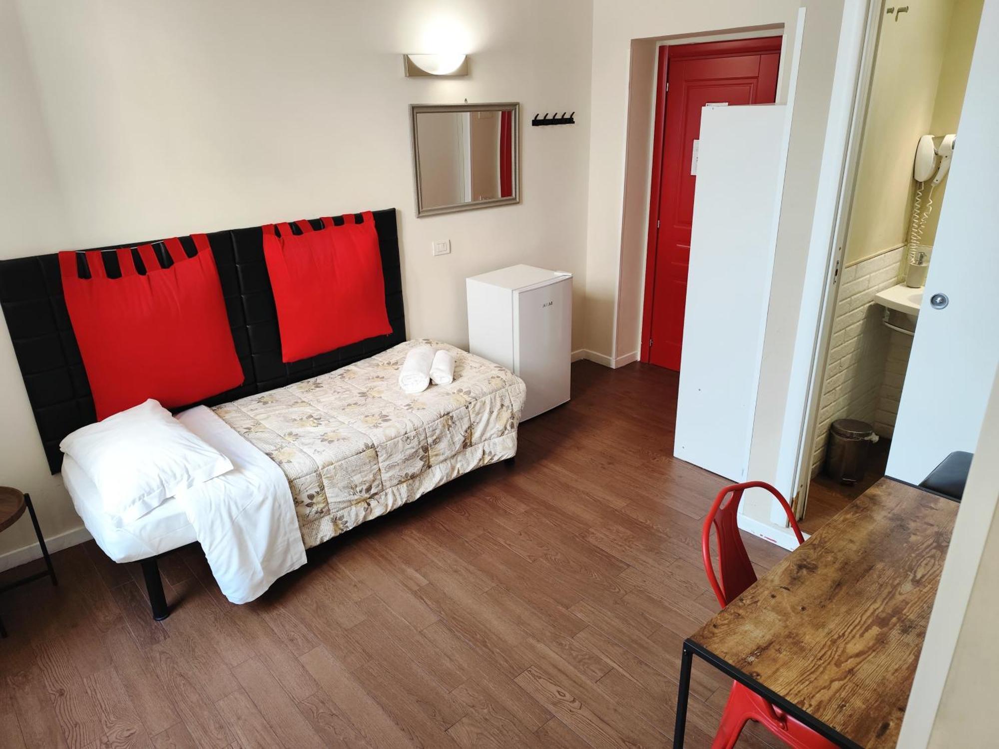 Comfort Triple Room