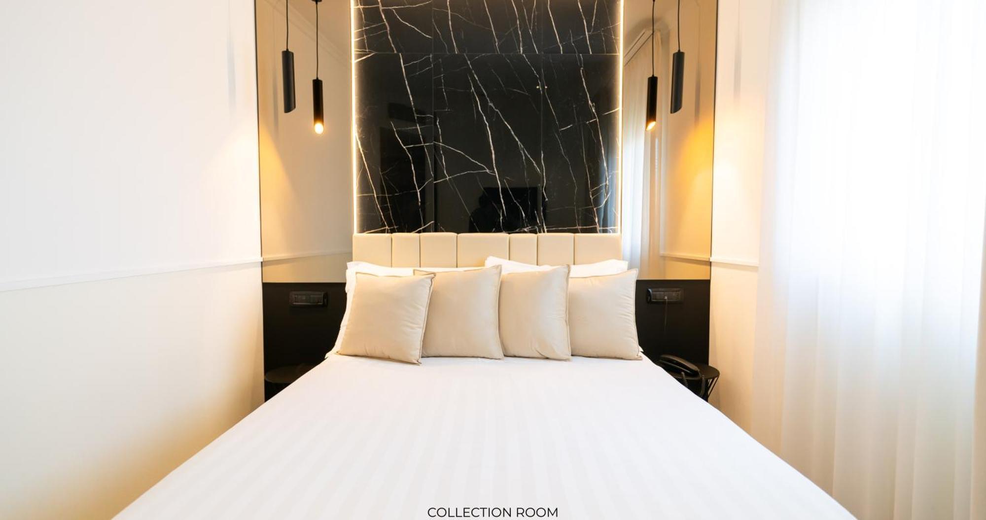 Smart Double Room French Bed