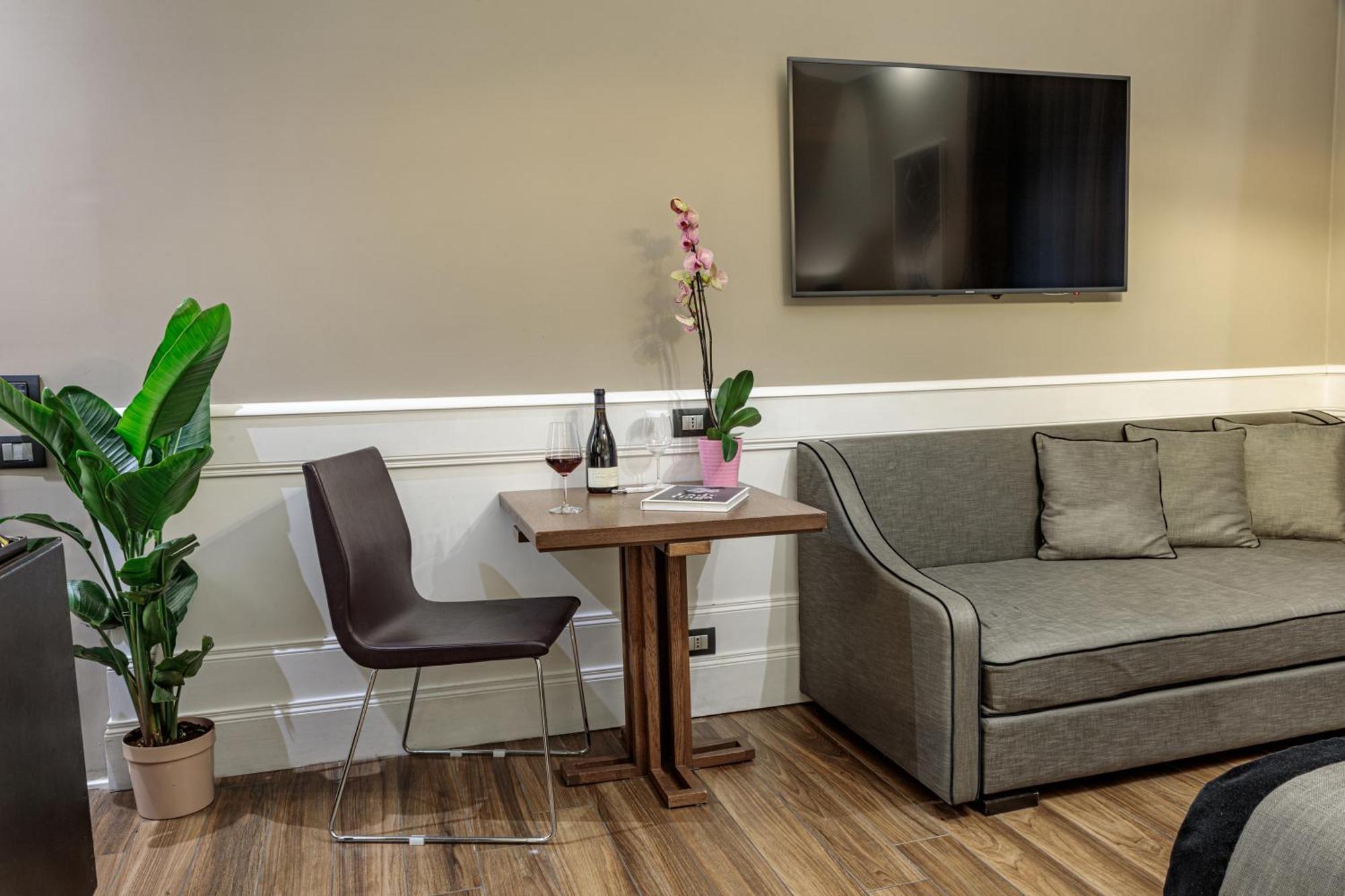 Deluxe Triple Room