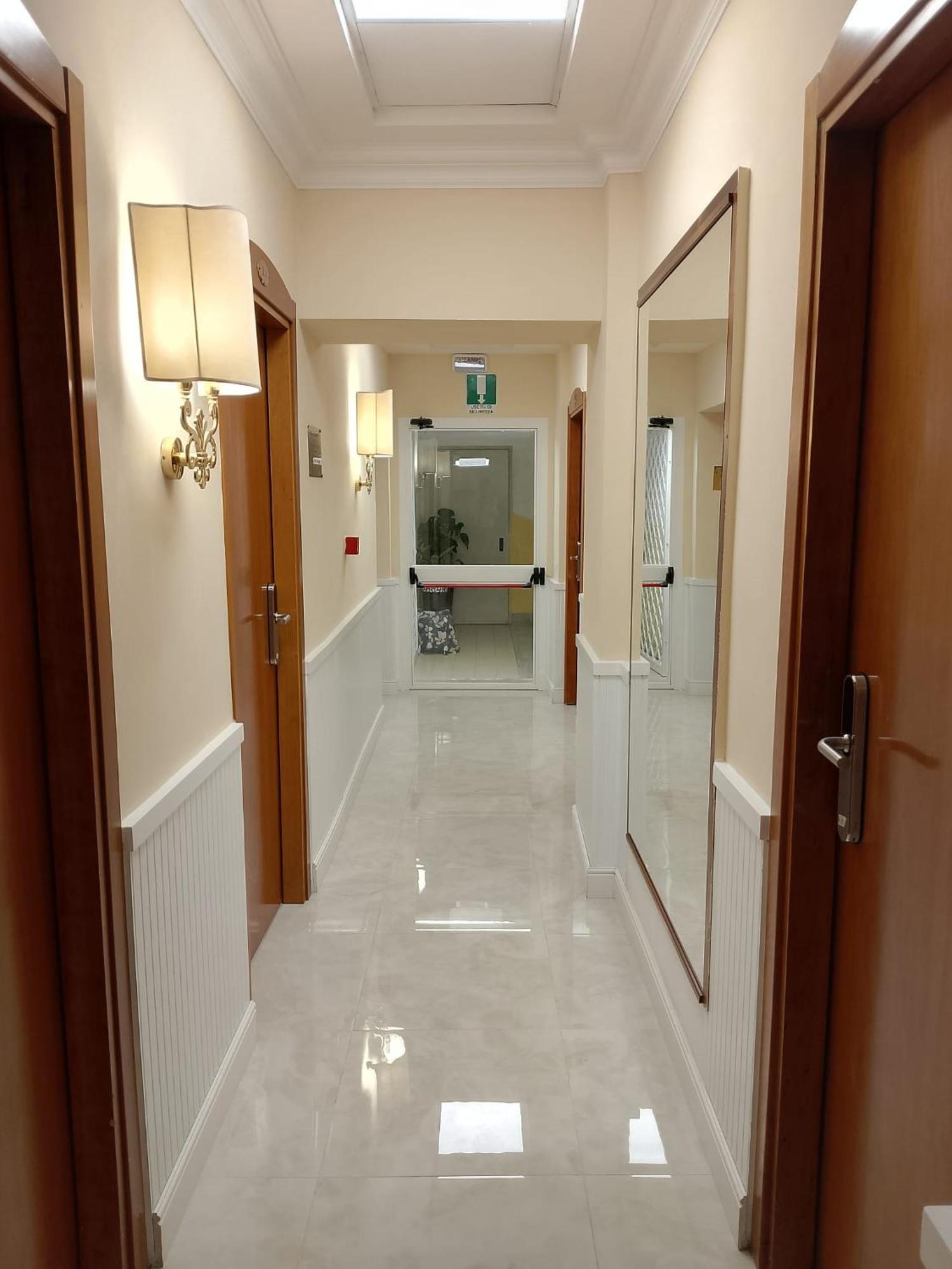 Twin Room Bath