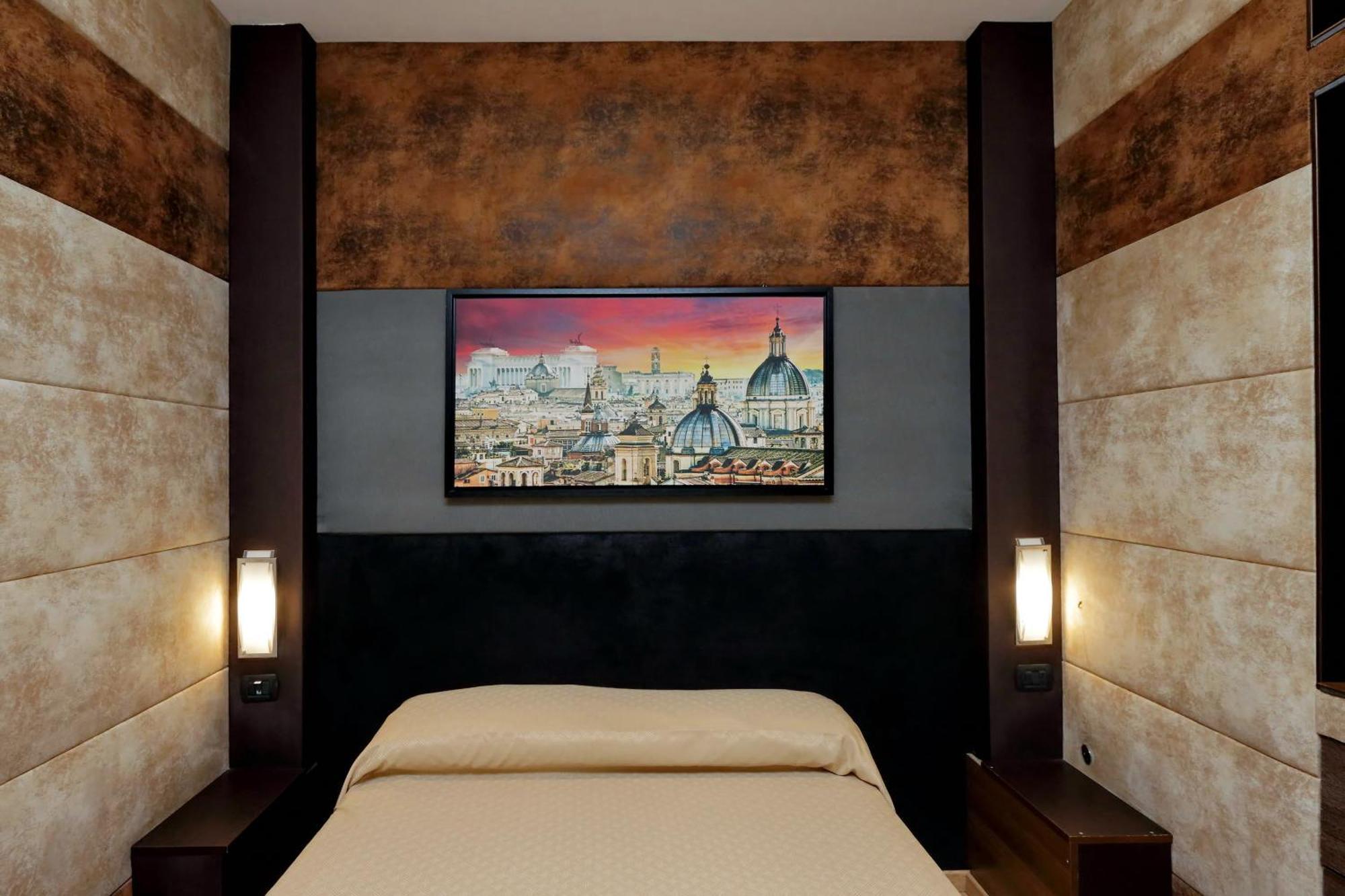Double Room Private Bathroom