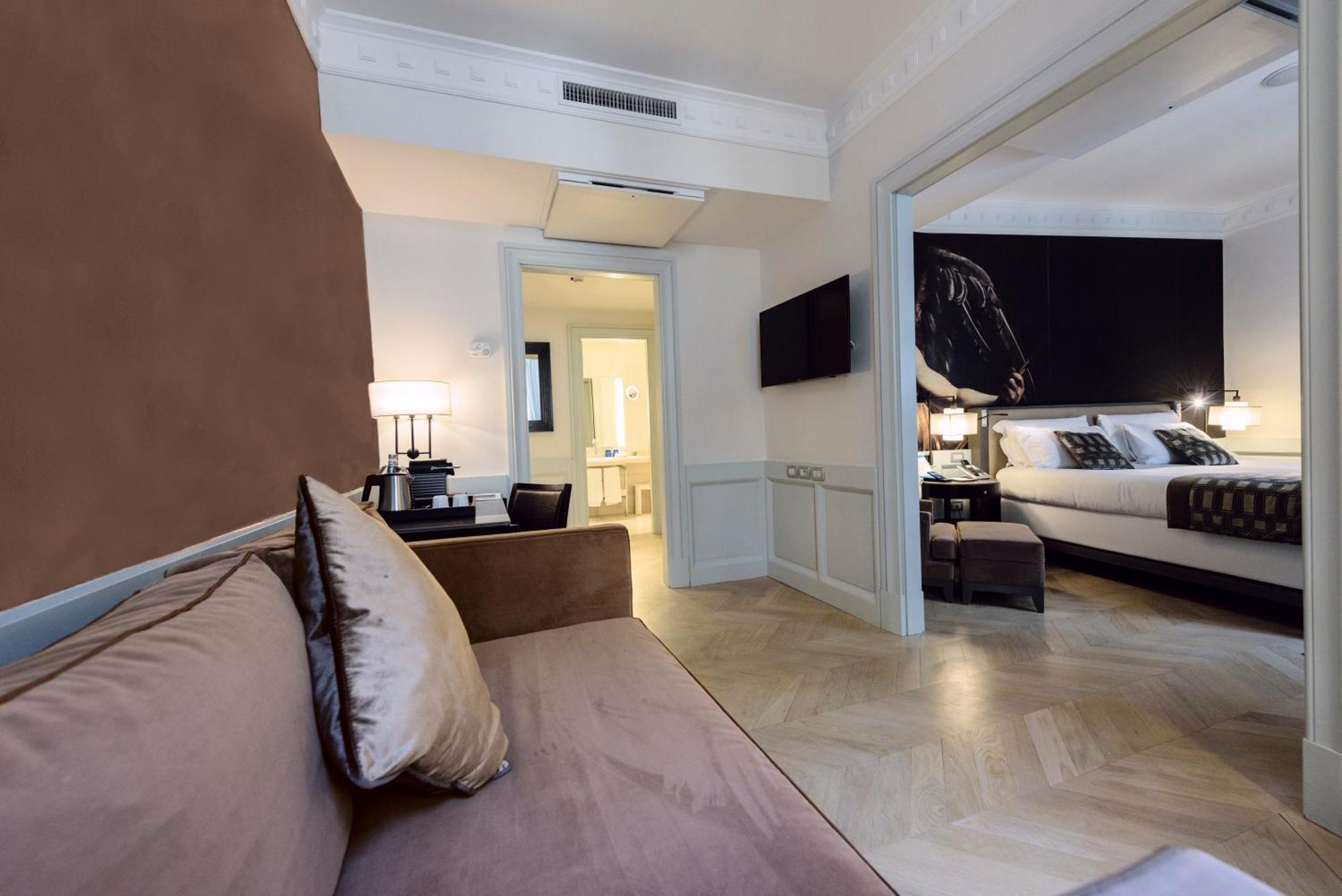 Junior King Suite,1274748007:JPEG