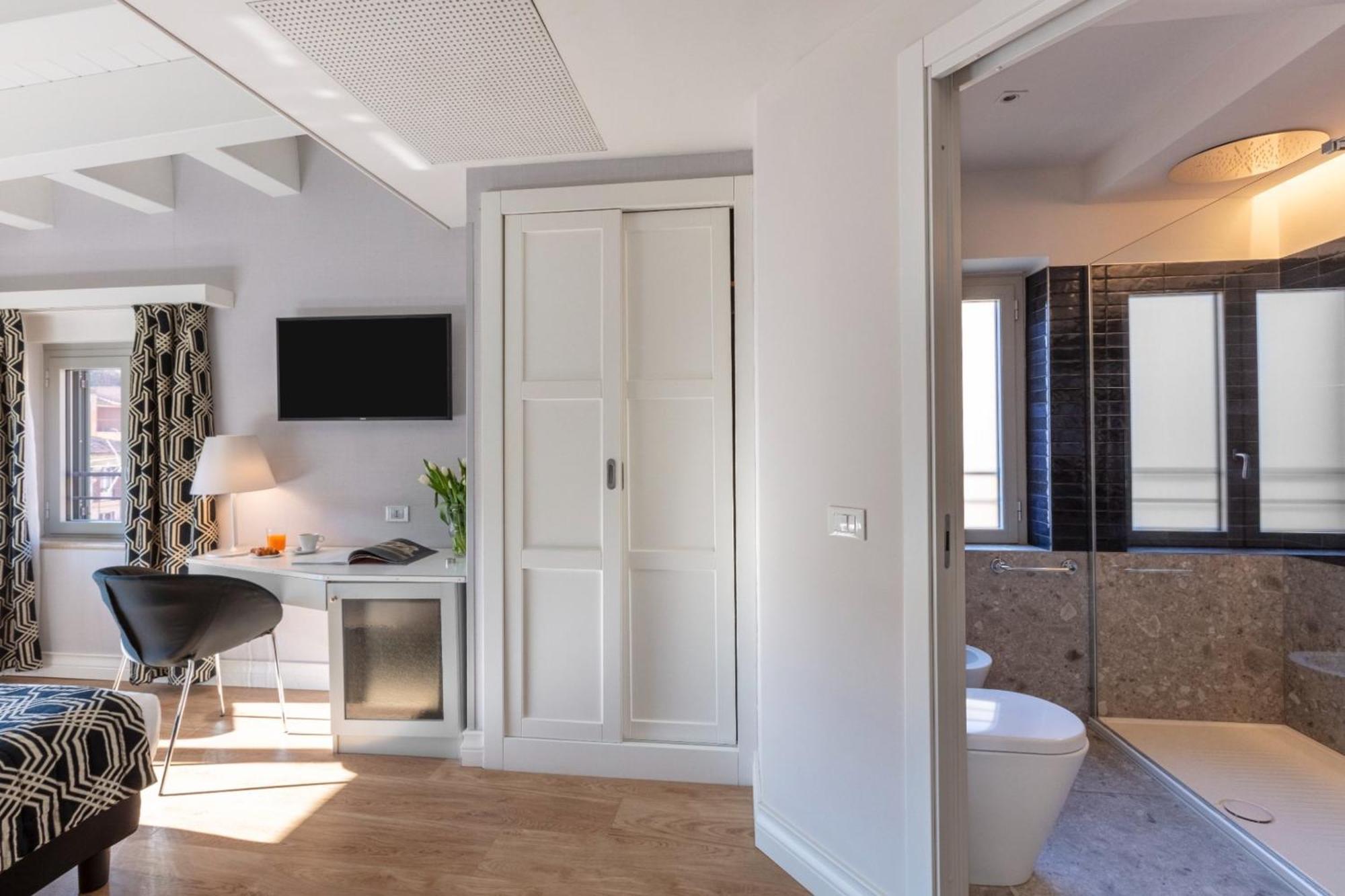 Superior Double or Twin Room City View