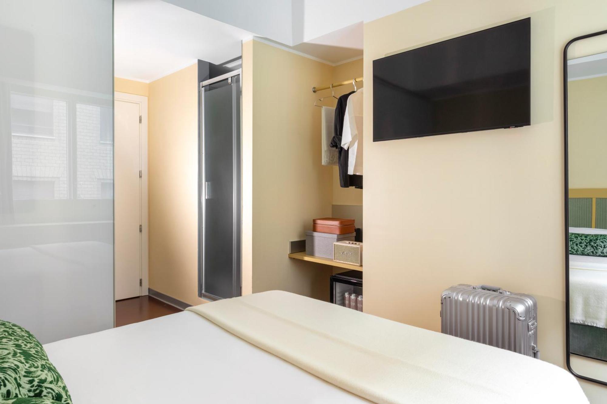 Small Double Room