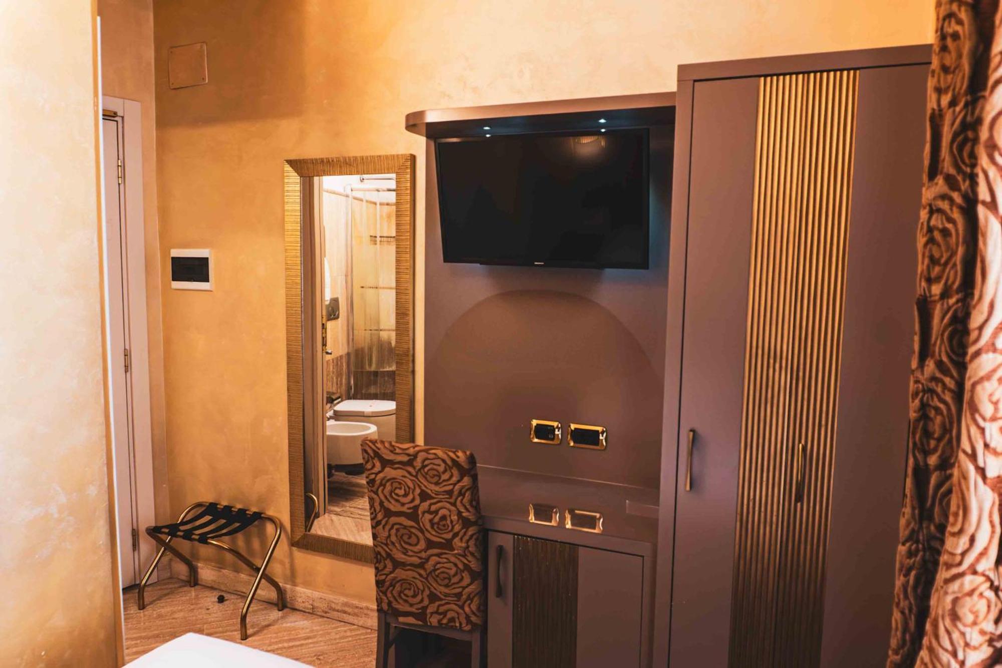 Single Room