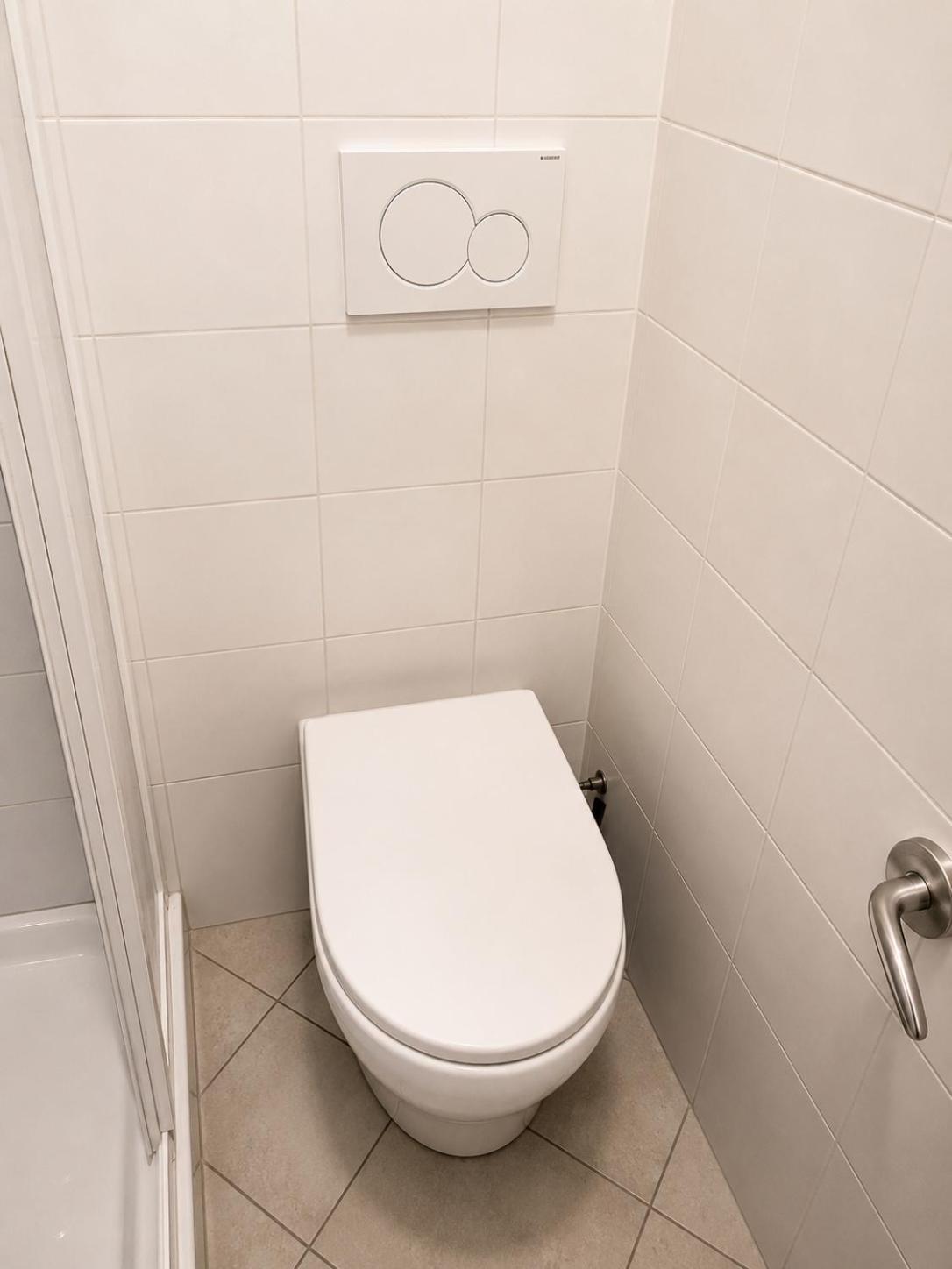 Economy Triple Room