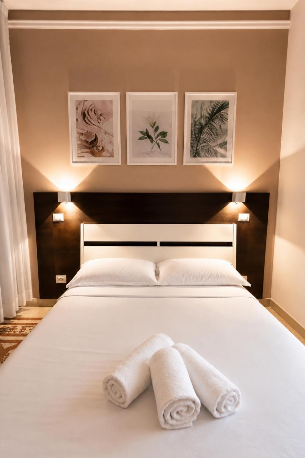 Economy Triple Room