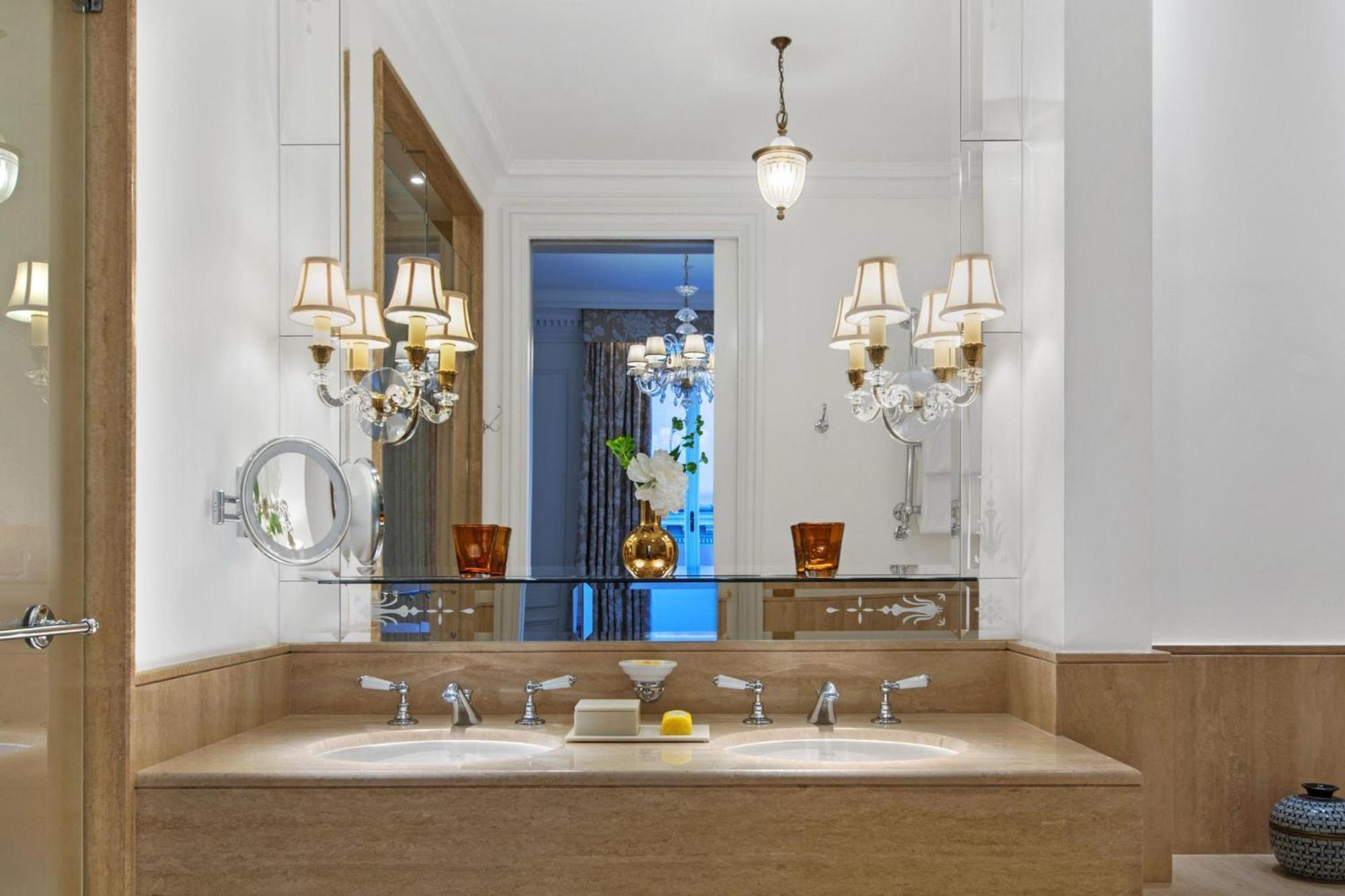 St Regis Suite Junior Suite 1 King