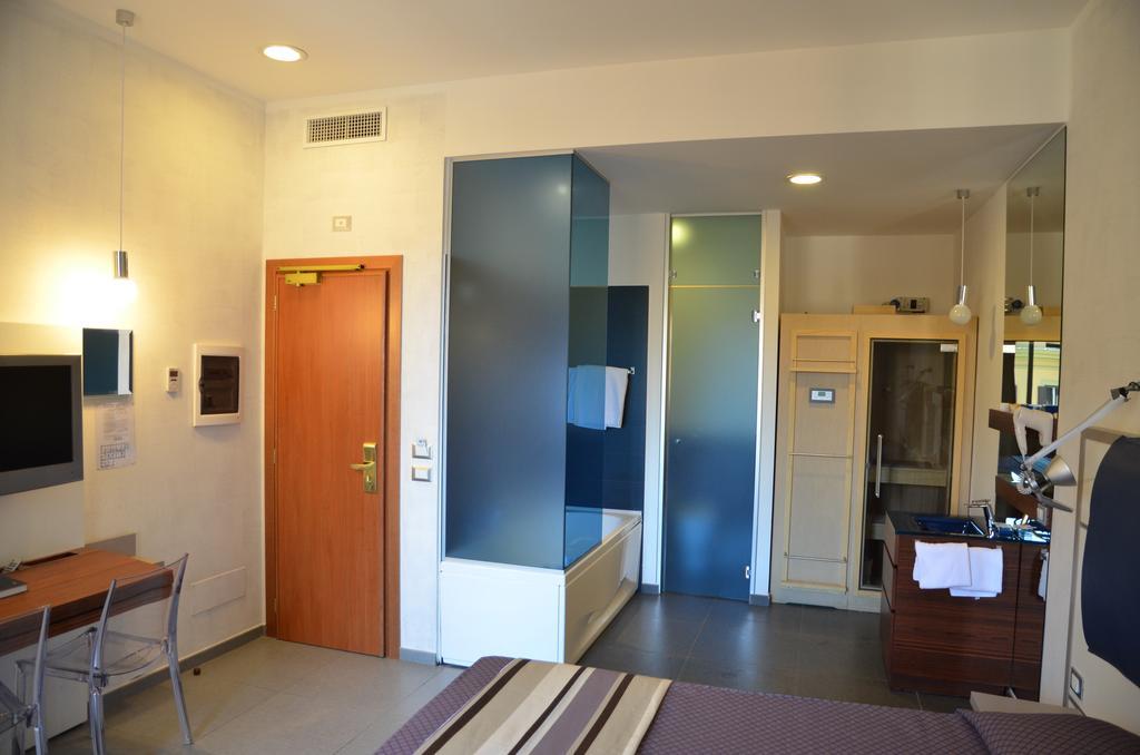 Quadruple Room,255869545:JPEG