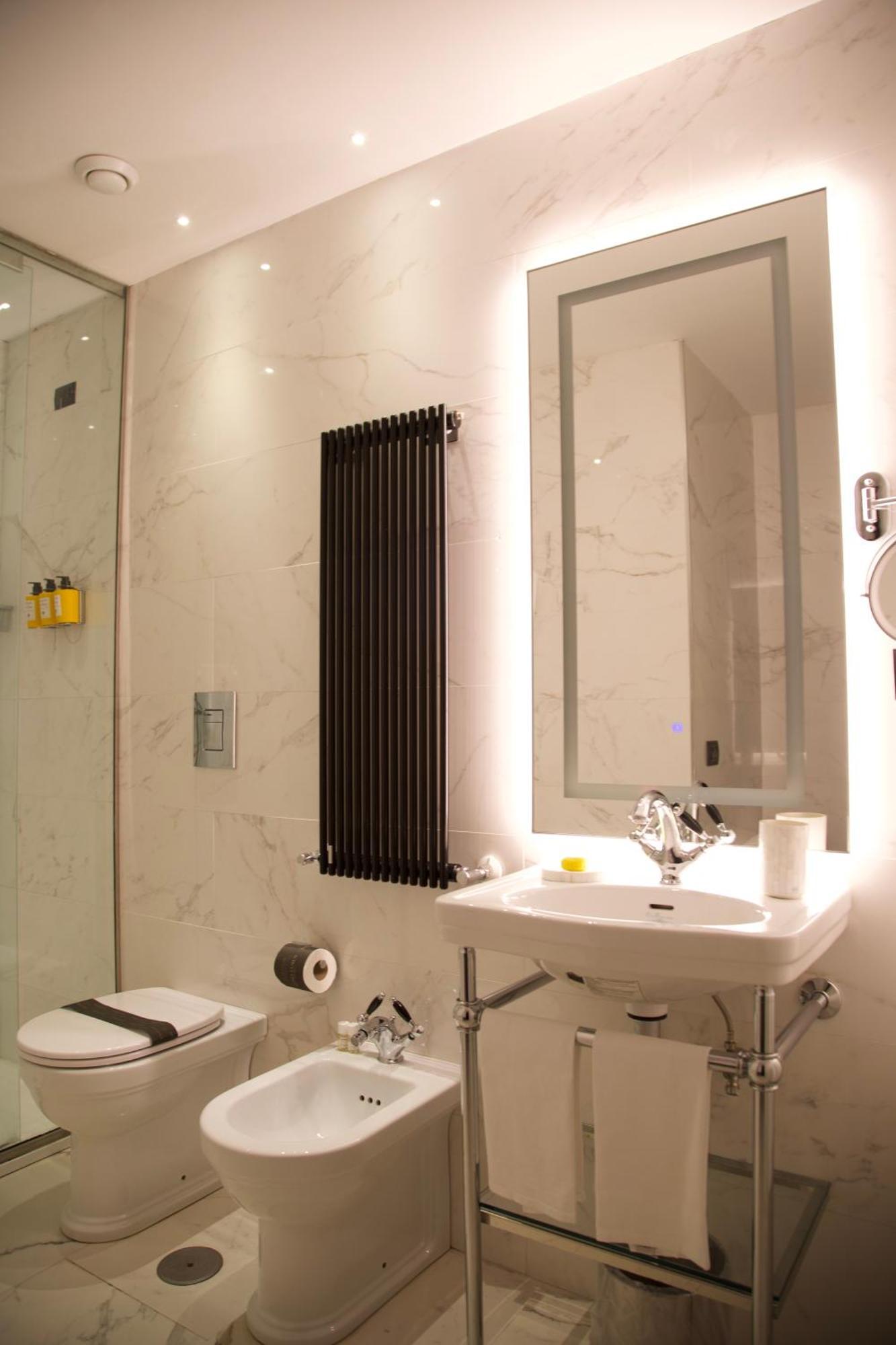 Deluxe Junior Suite