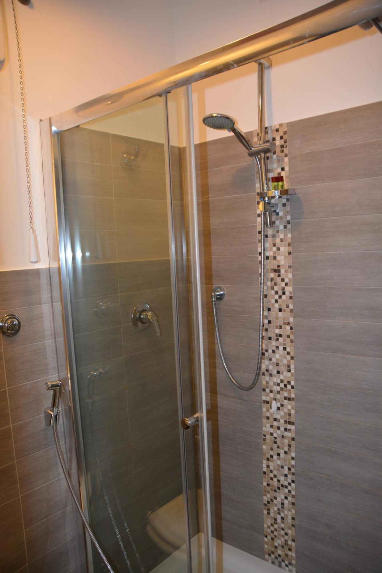 Double Room,220579151:JPEG