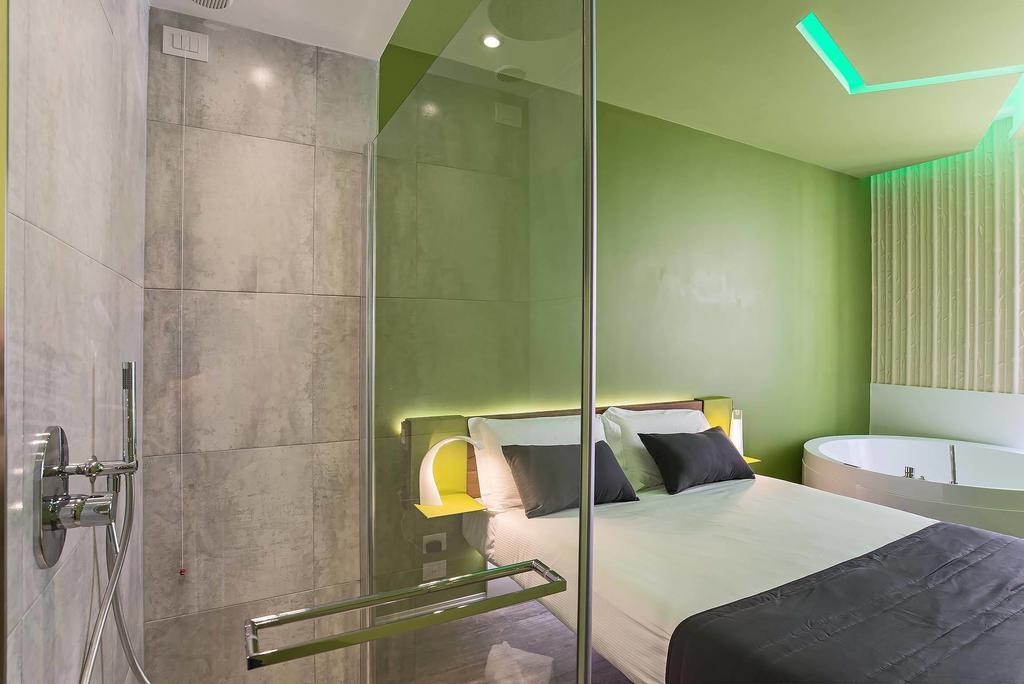 Suite Spa Bath