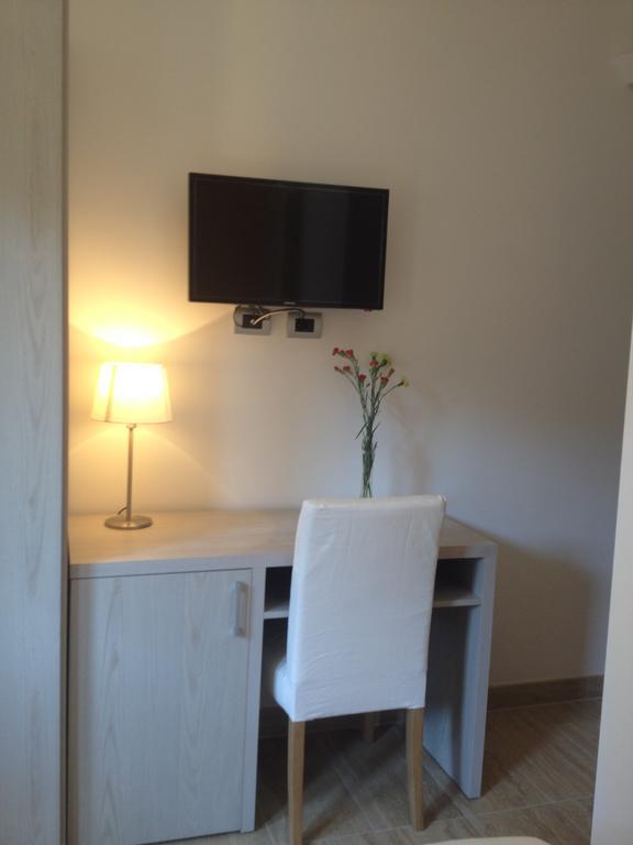Single Room Balcony
